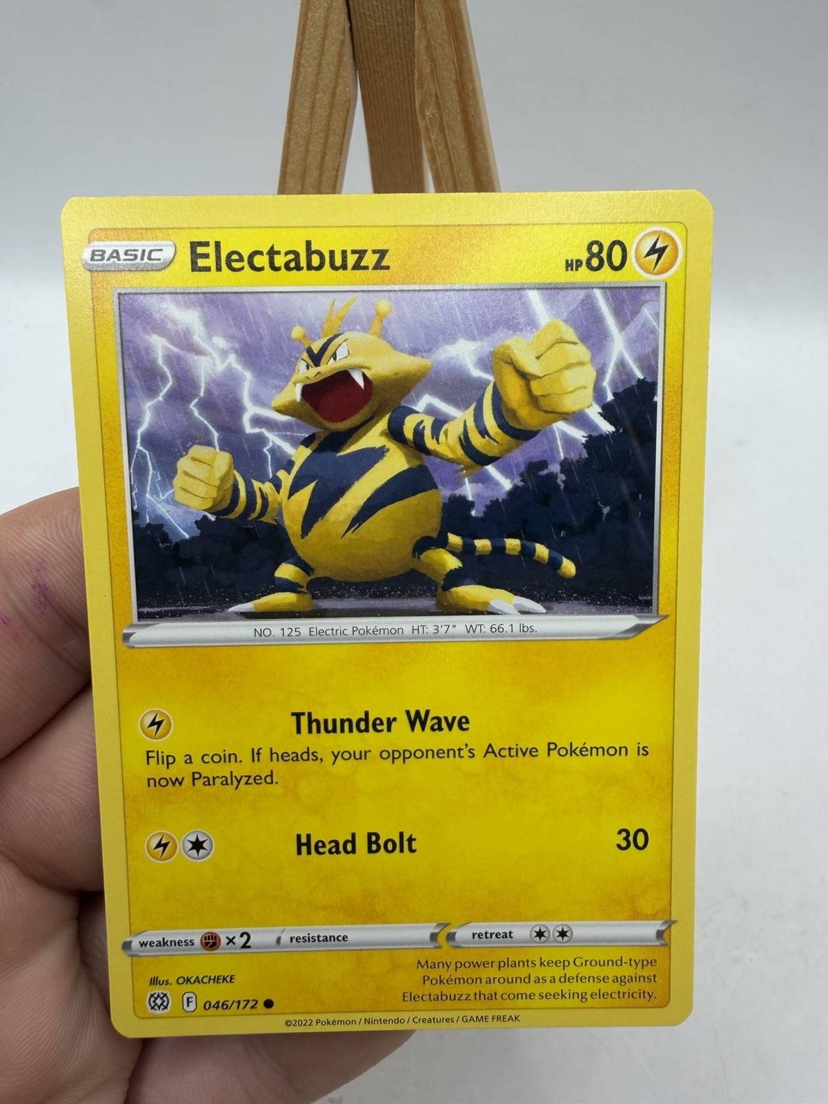 Electabuzz 046/172 Common – BRILLIANT STARS Pokemon Card NM