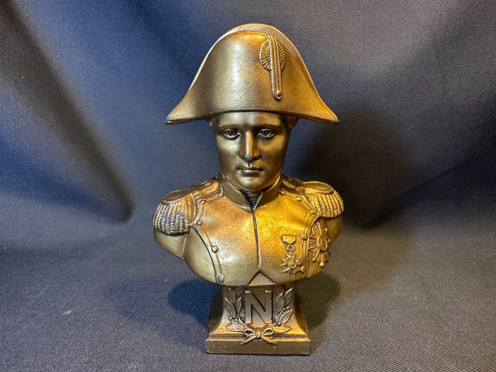 Vintage Gold Finish Metal Napoleon Bonaparte Bust 4.25 in.