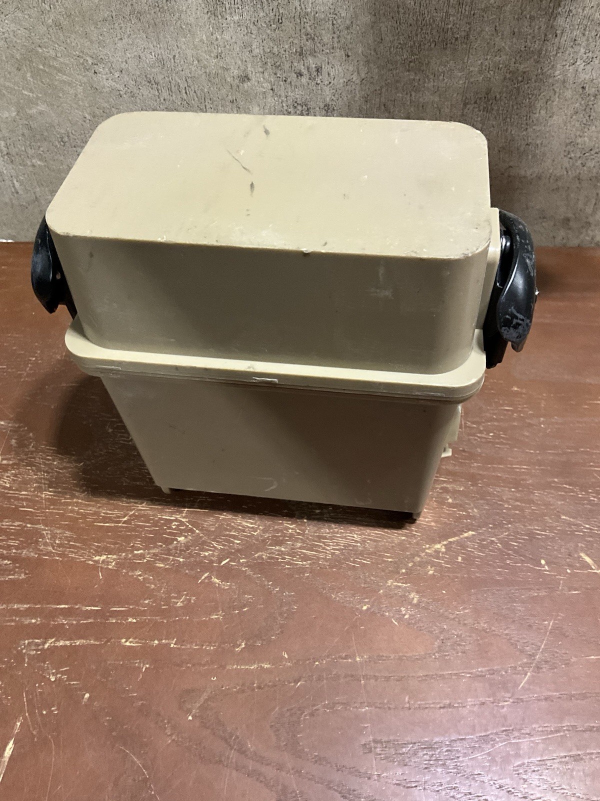 HARRIS SINCGARS SINGLE BATTERY POWER UNIT CASE 01365-02009K0008-01