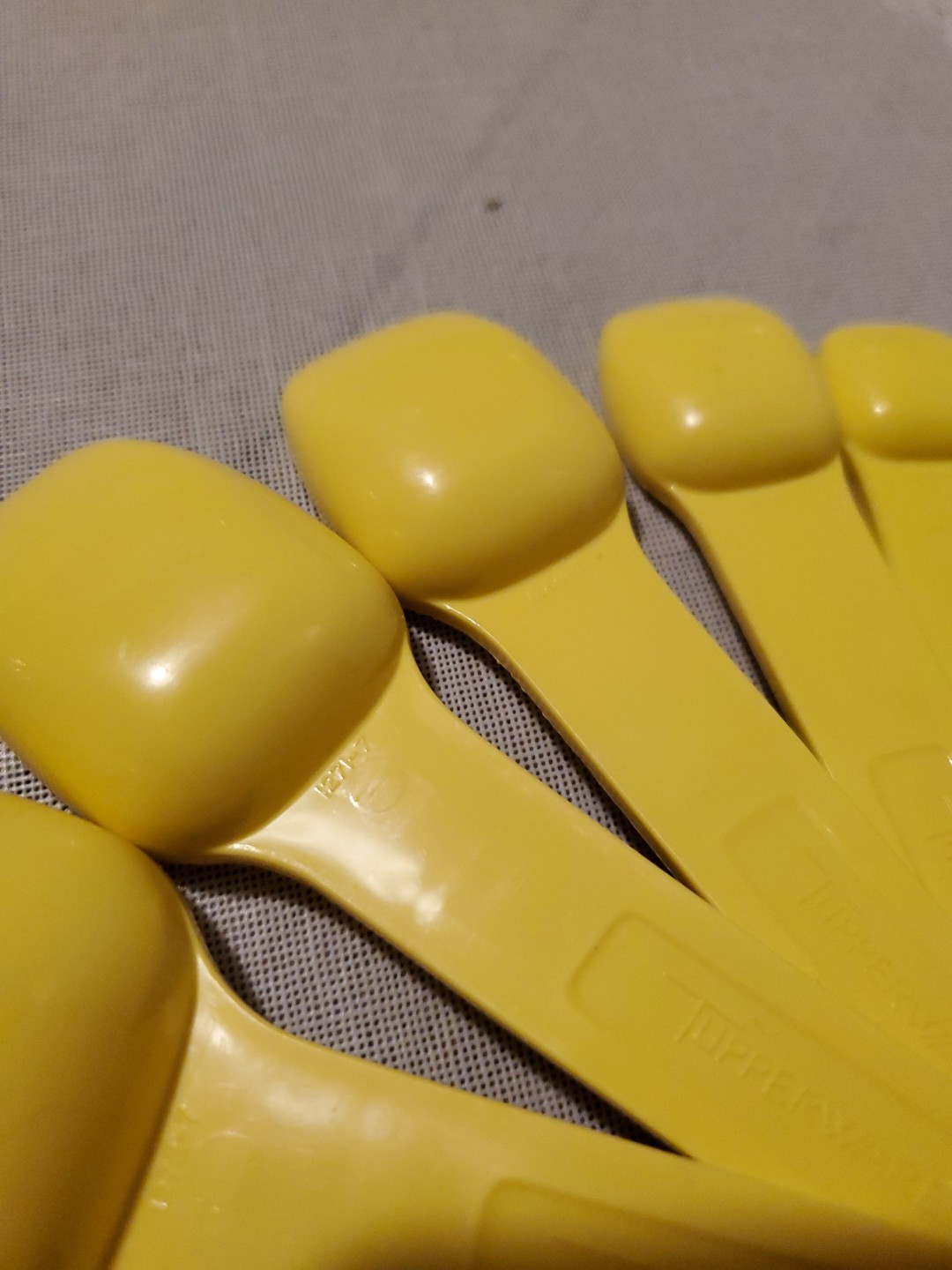 VTG Tupperware D Style Measuring Spoons Yellow Set 6 Dual Measure 1272 4 Tsp