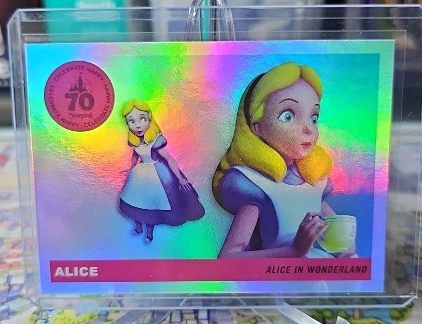 2025 Topps Disneyland 70th Icons T55-25 Alice In Wonderland Rainbow Foil