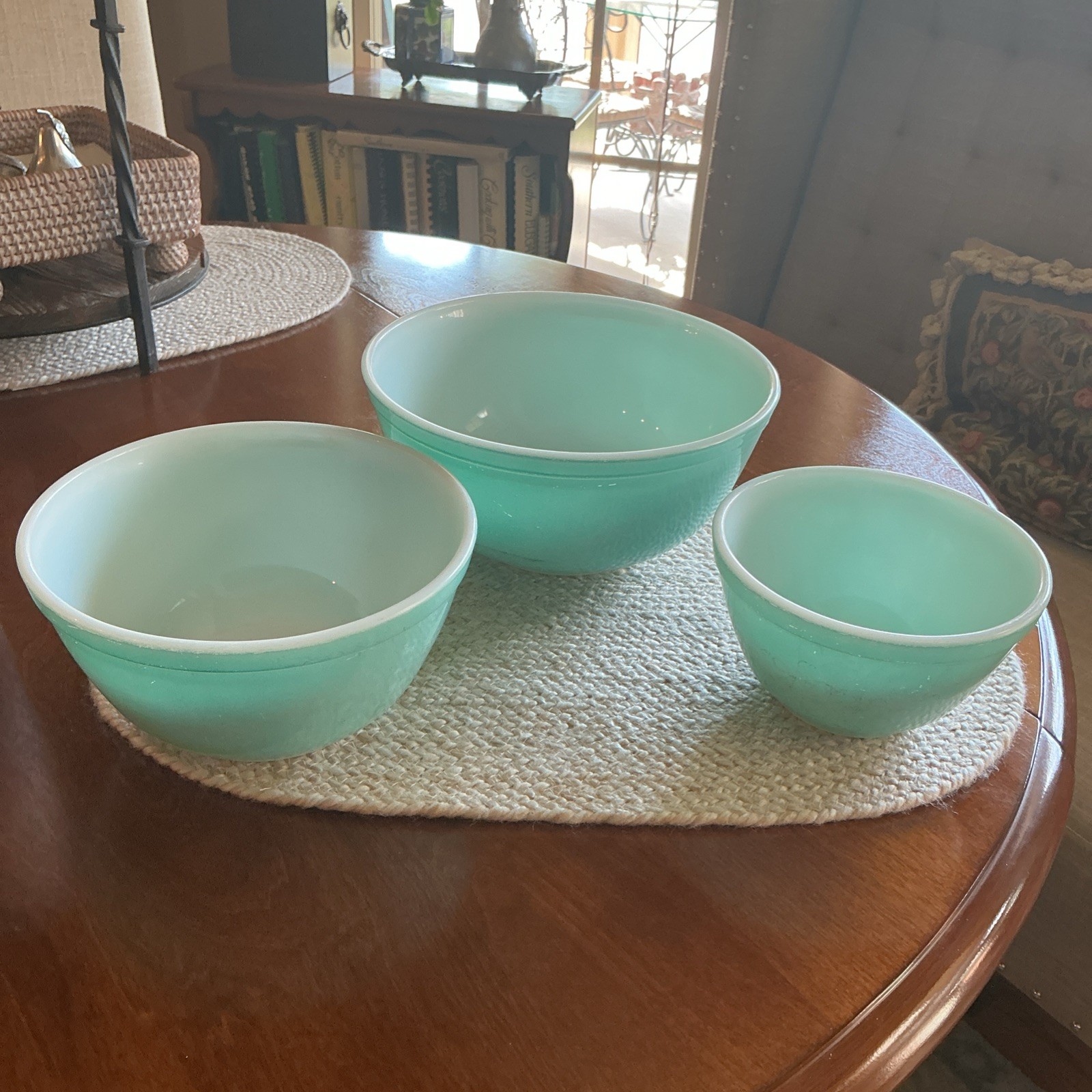 Pyrex Vintage Turquoise Nesting Mixing Bowl Set 401 402 403