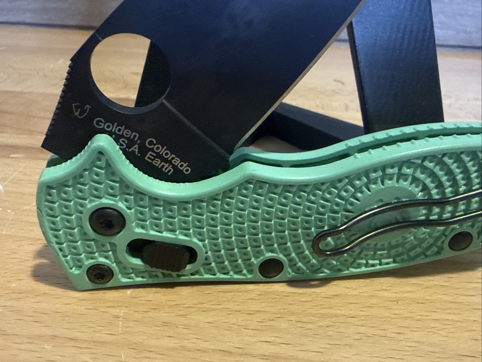Spyderco Mint Green Frame Black Blade Lightweight Folding Knife CPM-M4 USA