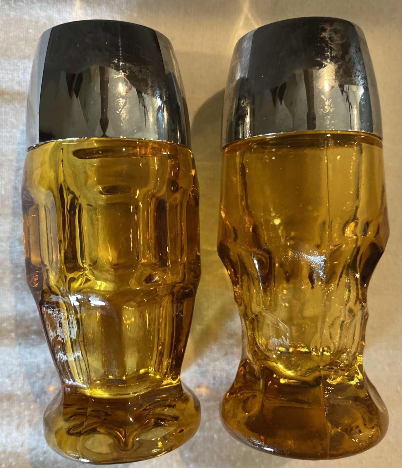 Vintage Anchor Hocking Amber Georgian Salt Pepper Shakers Honeycomb Set 4” Tall