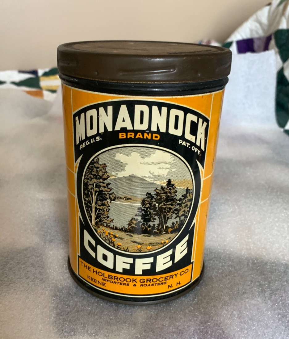 Rare Vintage Monadnock 1LB Coffee Tin Great Condition NH MountaIn Scene Keene NH