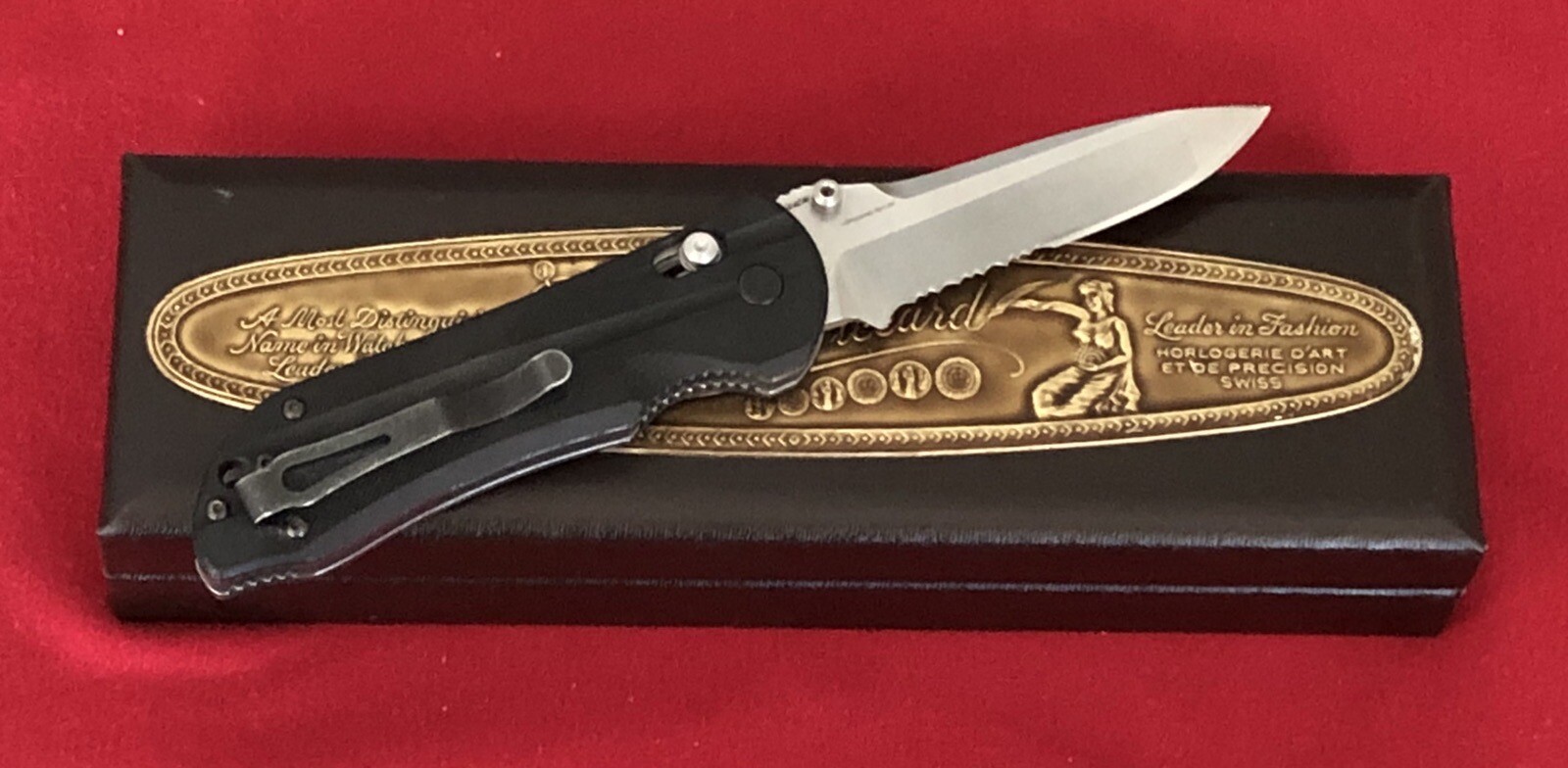 BENCHMADE PRODUCTION NO. 909 PAT. RE41,259 – 154CM STEEL – LUCIEN PICCARD BOX