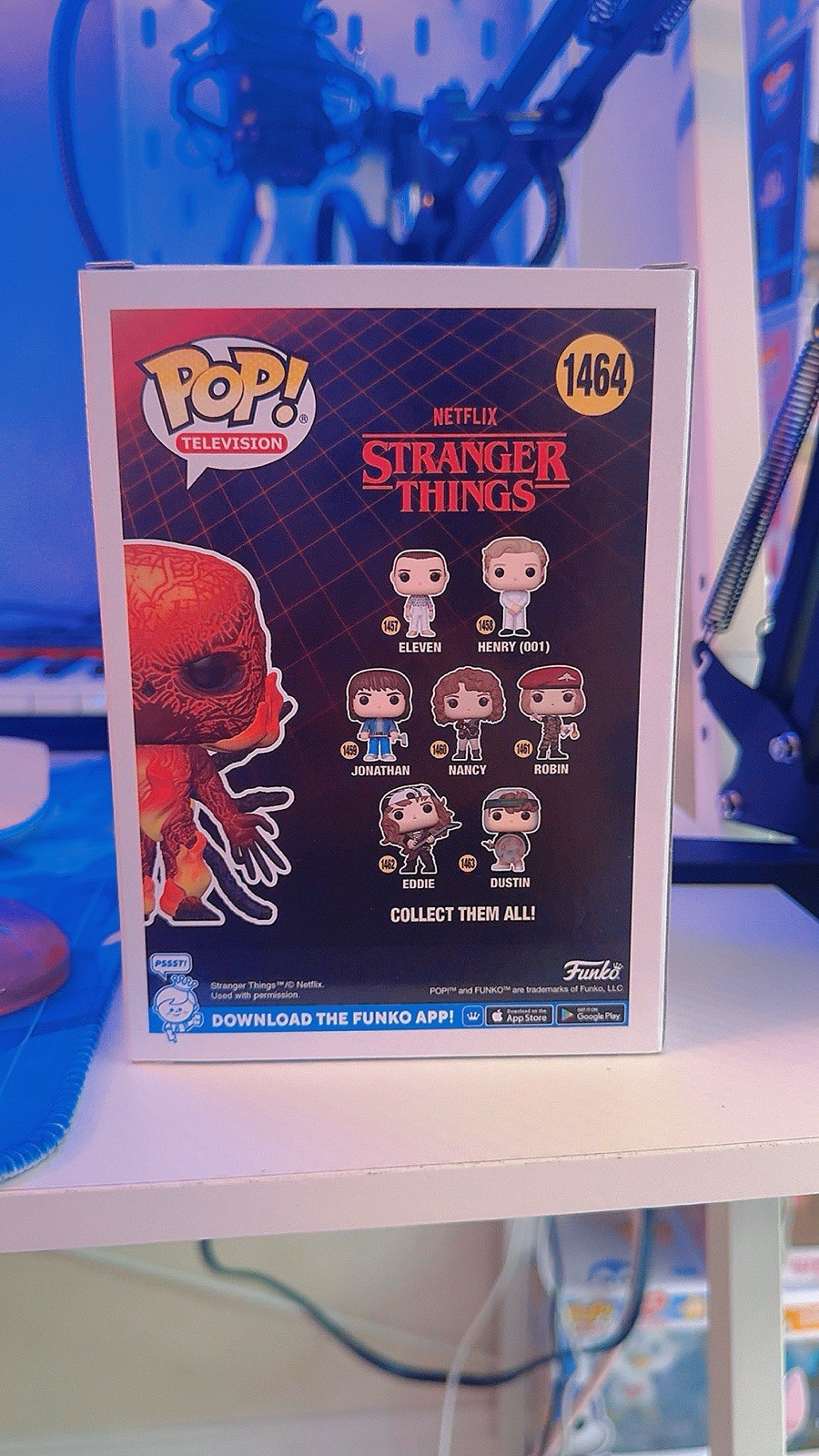 Stranger Things Vecna Hot Topic Exclusive Glow In The Dark Damaged Funko Pop!