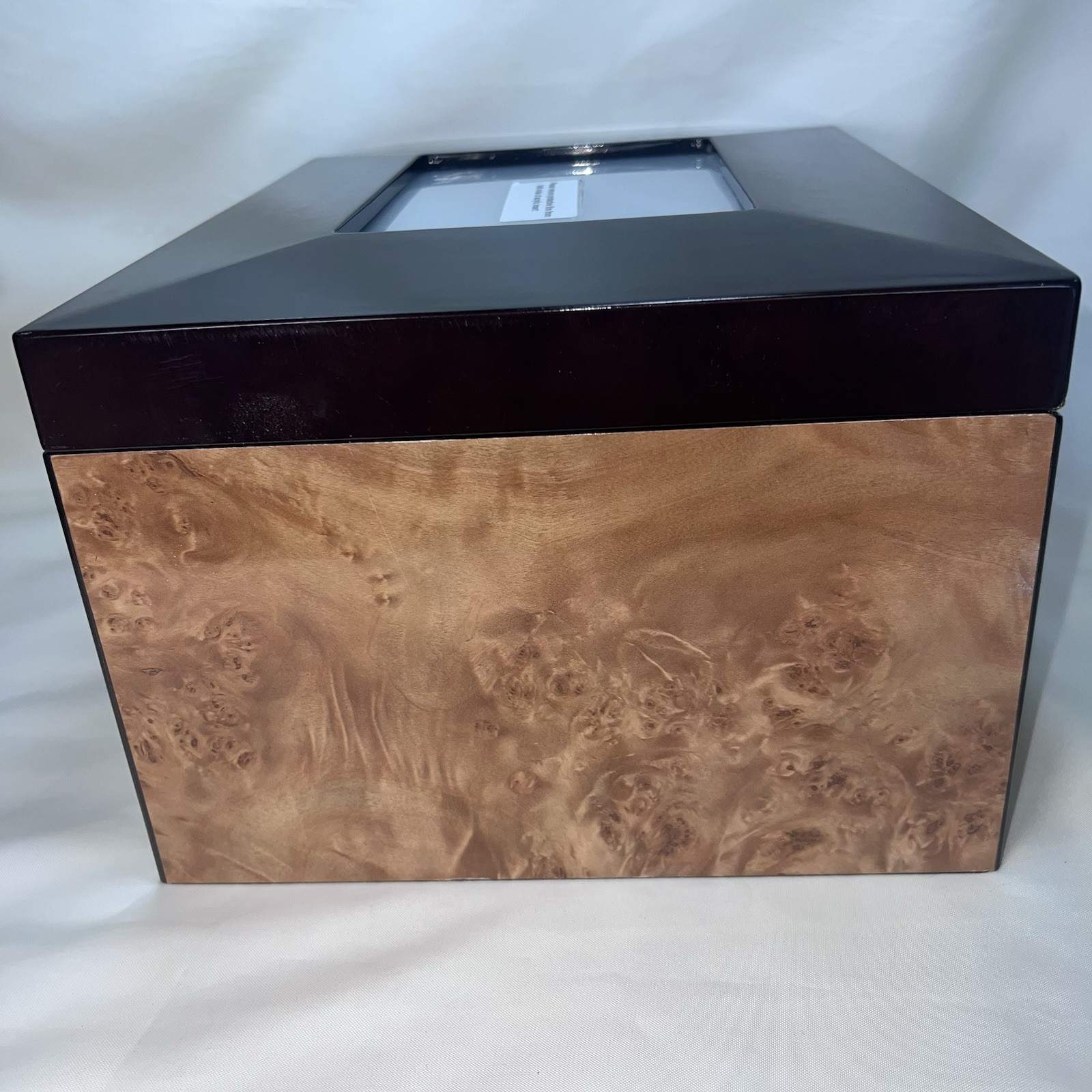 Lacquered Burl Walnut Veneer High Gloss Finish Memorial Keepsake Box