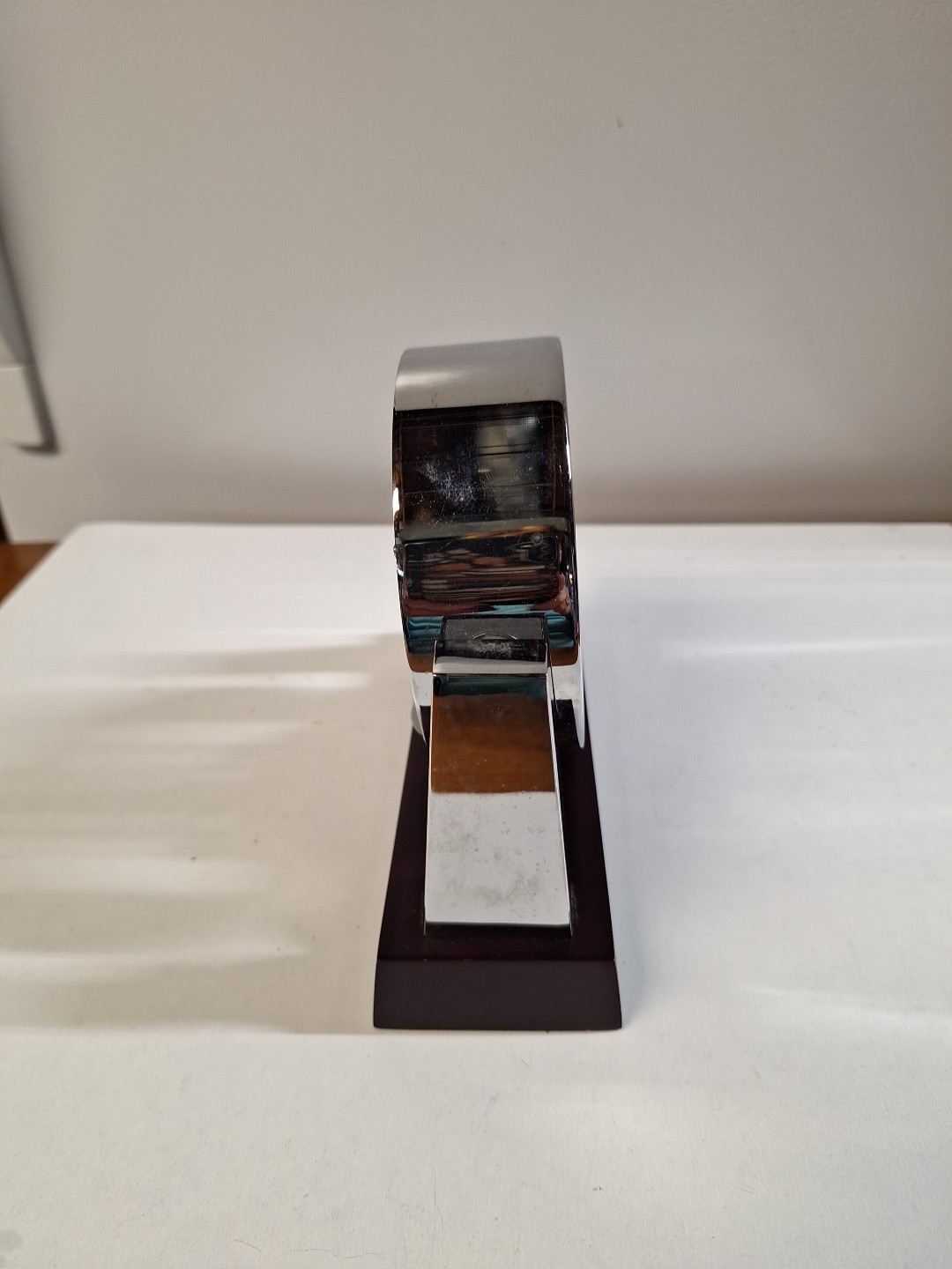 Bulova B7520 Table Side DESK Clock Great Condition WORKS!