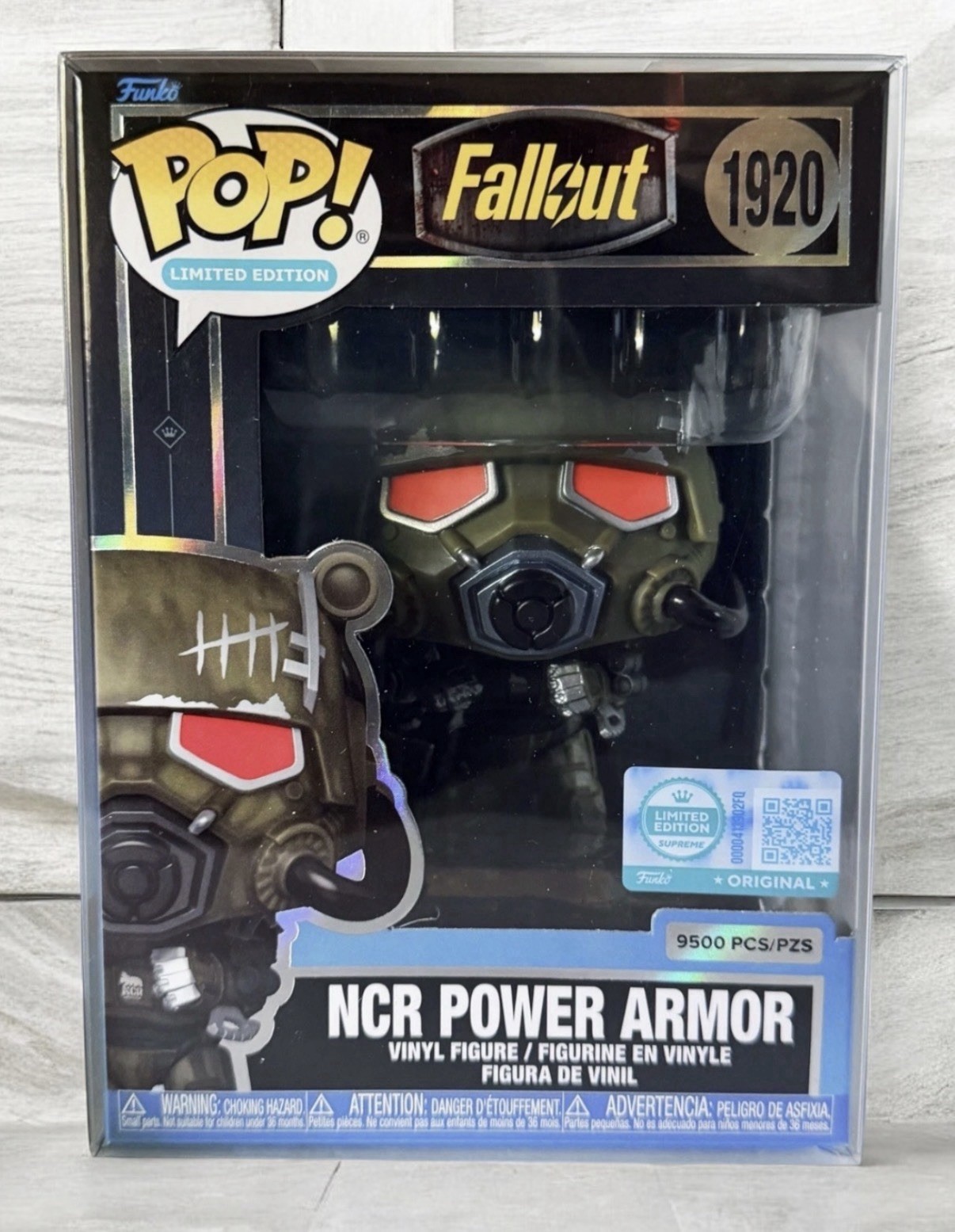 Fallout Pop! Fallout NCR Power Armor 1920 LE 9500 IN HAND w/ Protector