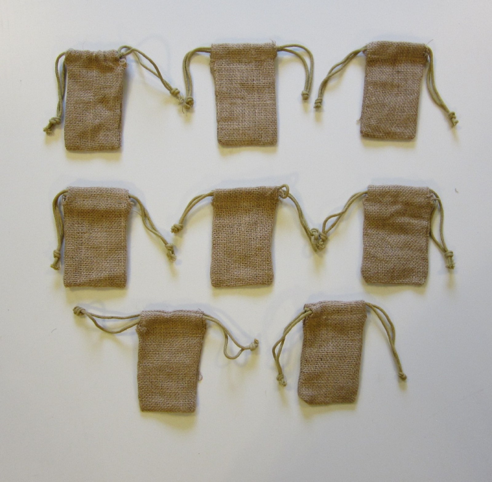 9 NEW BURLAP JUTE SACKS WITH DRAWSTRINGS 3″ BY 5″ WEDDING PARTY FAVOR BAGS SACK