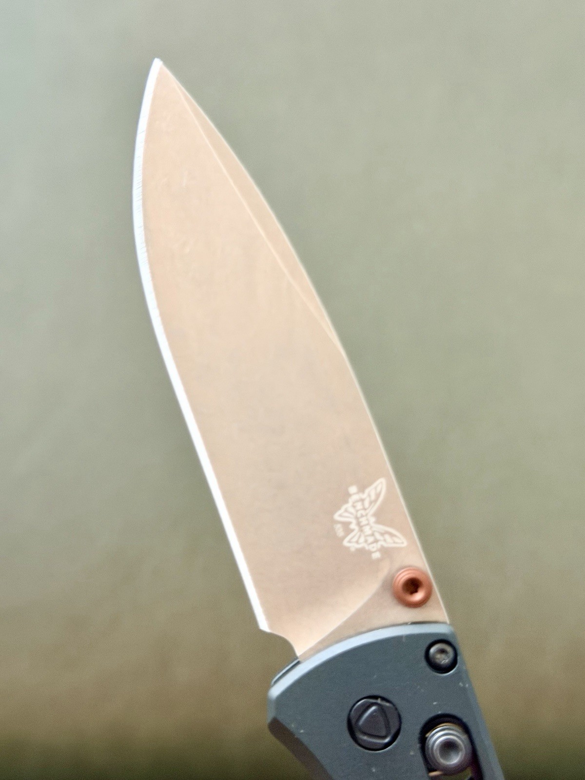 Benchmade 535FE-2602 Bugout AXIS Drop Point Taiga Green S90V FDE New USA
