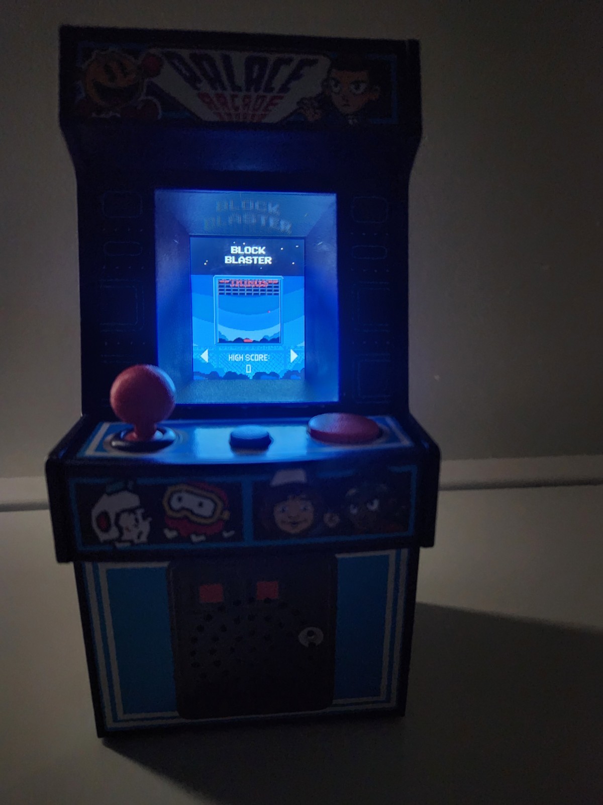 STRANGER THINGS Palace Arcade Hasbro Mini Video Games-20 Retro 80s Games Works!