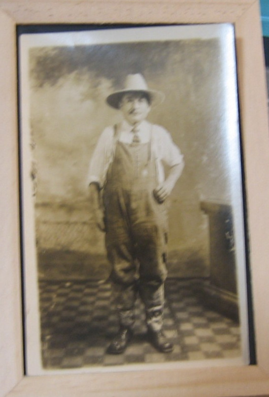 ANTIQUE RPPC REAL PHOTO POSTCARD SCRAPBOOKING CRAFTS GREAT AMERICANA !!