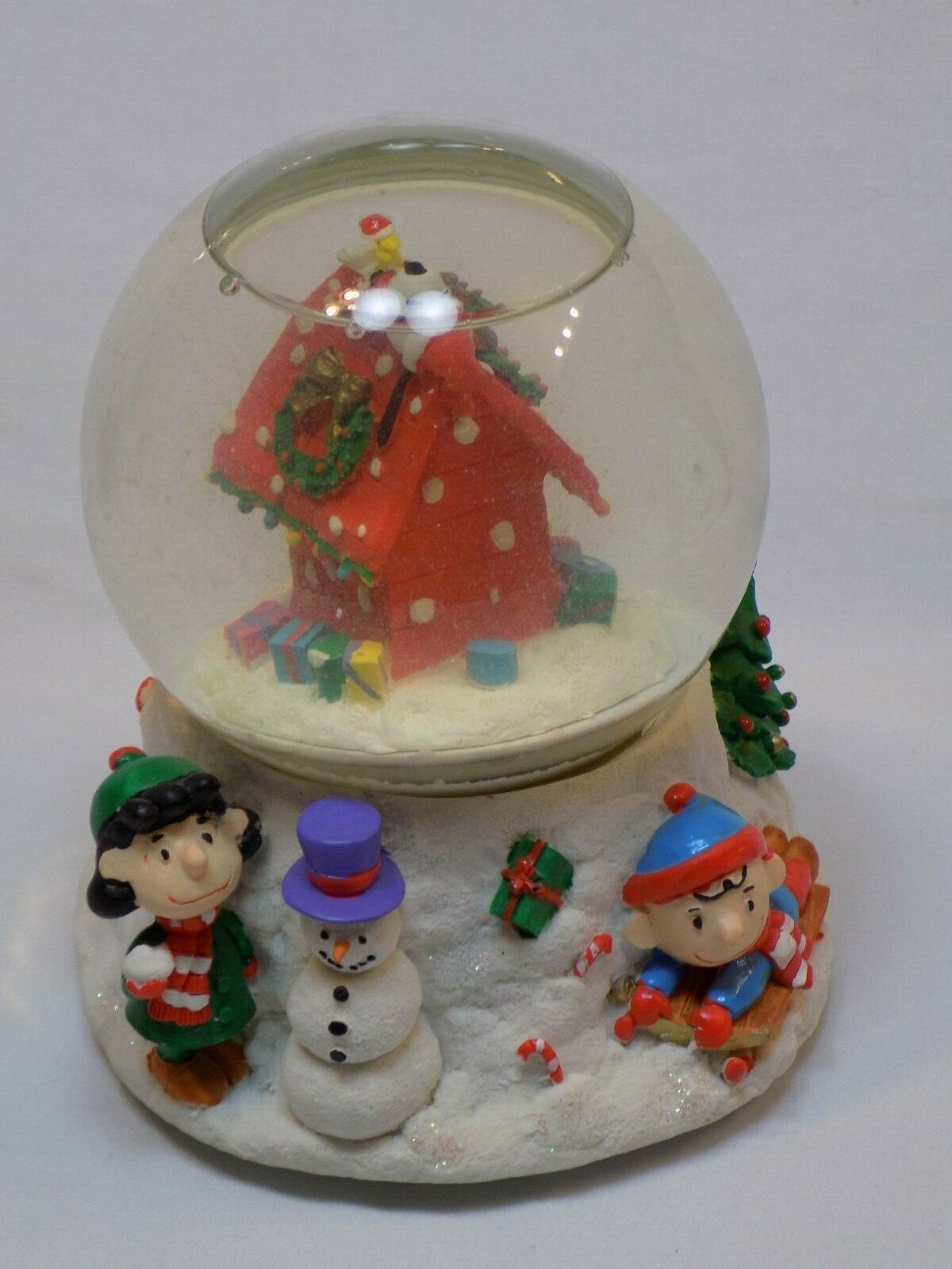 Peanuts Christmas Waterglobe Snowglobe Lucy Snoopy Kurt Adler Woodstock NO Music