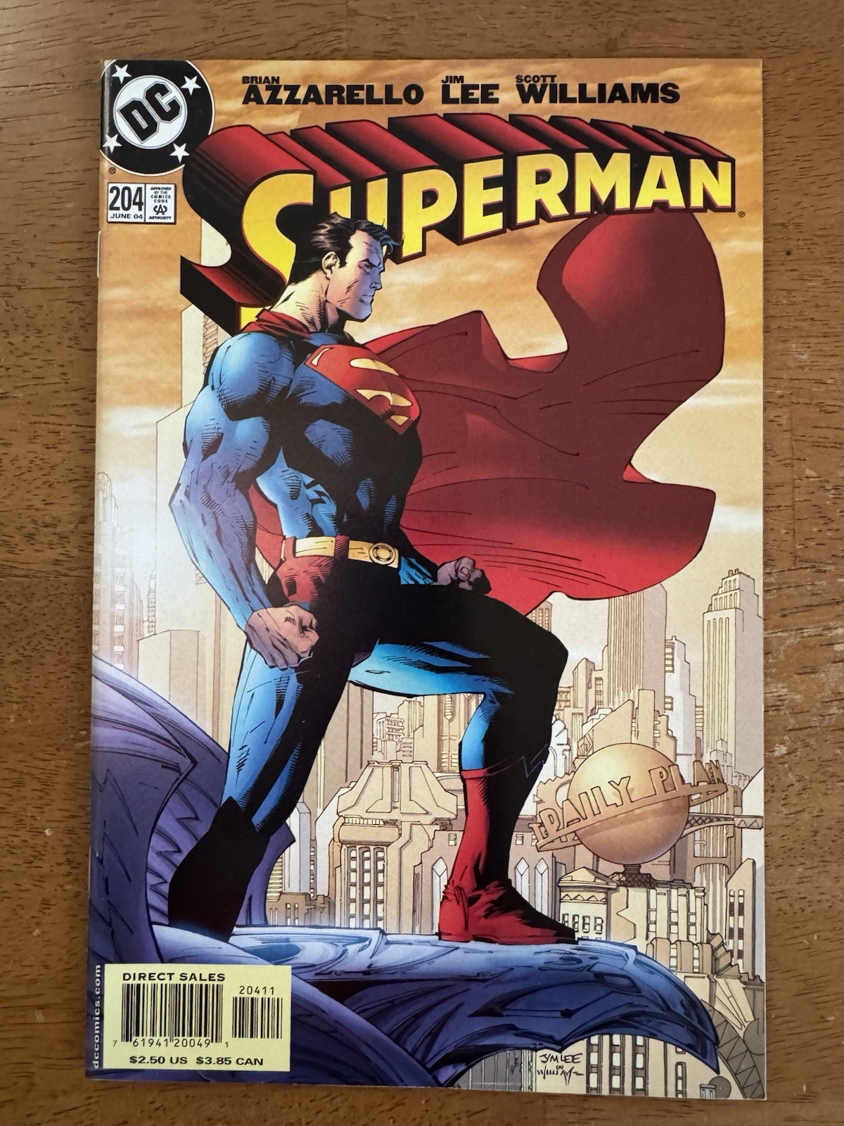 SUPERMAN 204 JIM LEE ICONIC COVER FIRST PRINT NM DC 2004