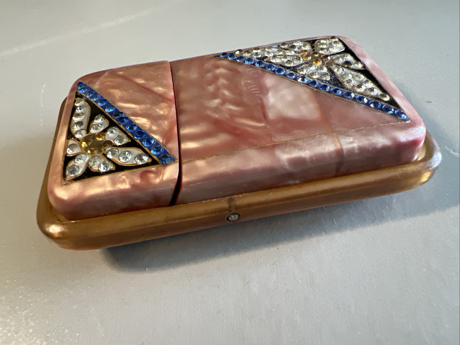 Art Deco Cigarette Case Celluloid & Rhinestones pearlescent pink w/ daisies flip