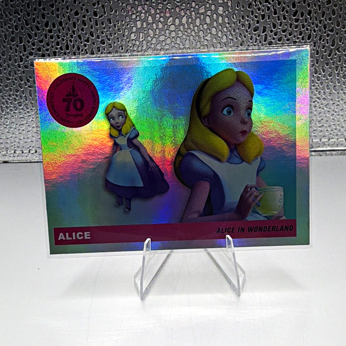 Topps 2025 Disney Topps Trading Cards Alice in Wonderland Holographic T55-25