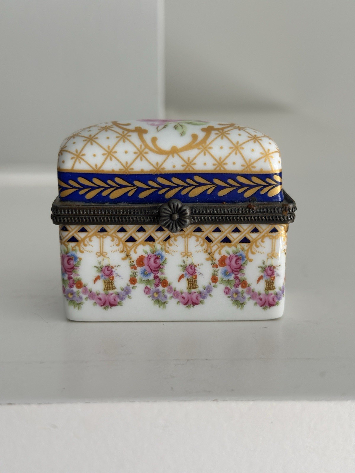 Porcelain Hinged Trinket Box with Rococo Floral Design France 1920’s