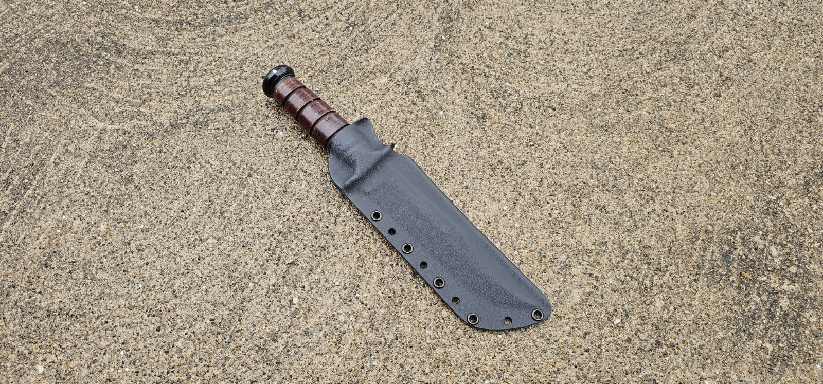 KA-BAR “USMC” kydex sheath, TACO style Sheath (BK)