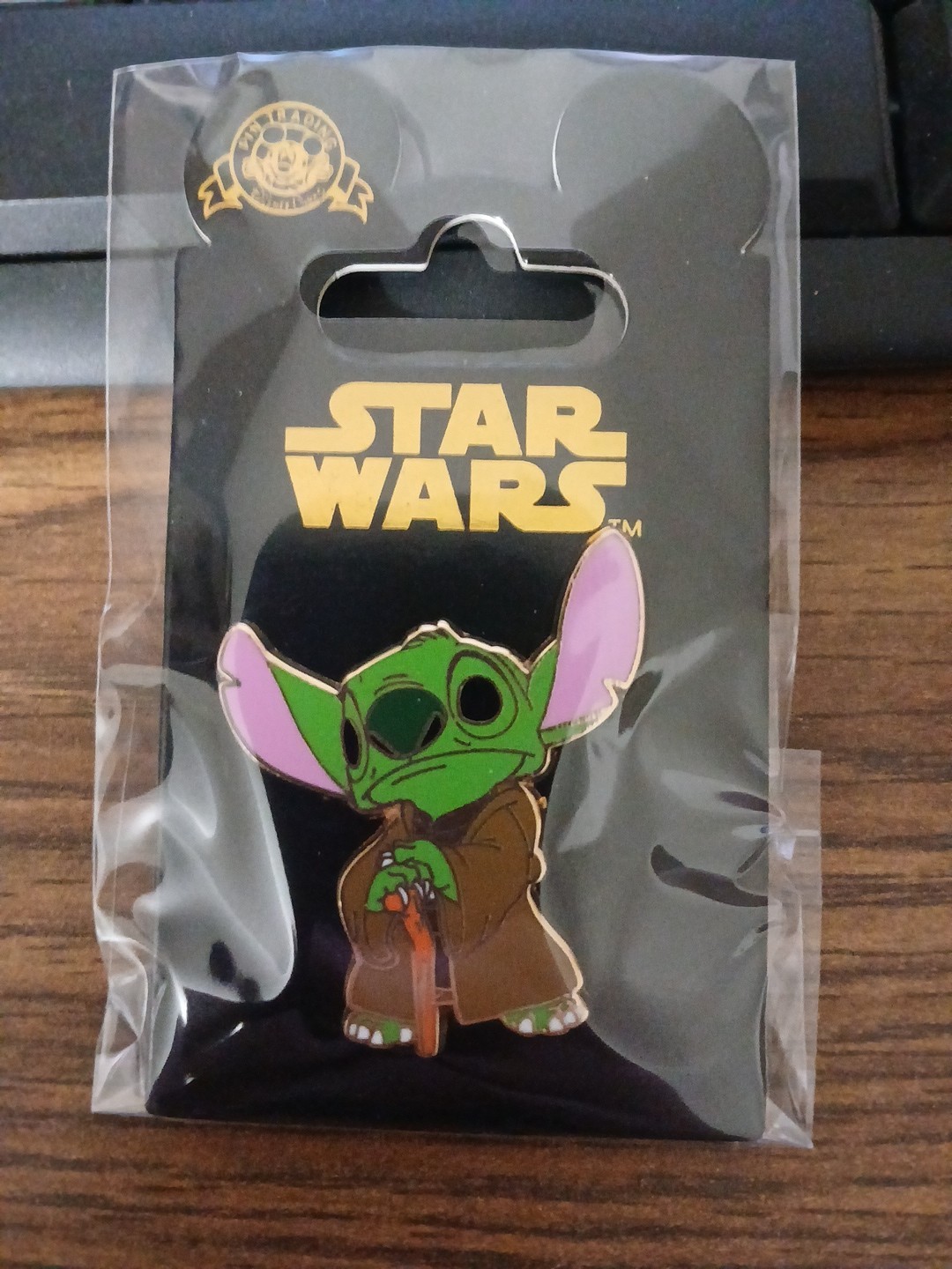 2008 Disney Star Wars Mystery Collection Stitch as Yoda Pin