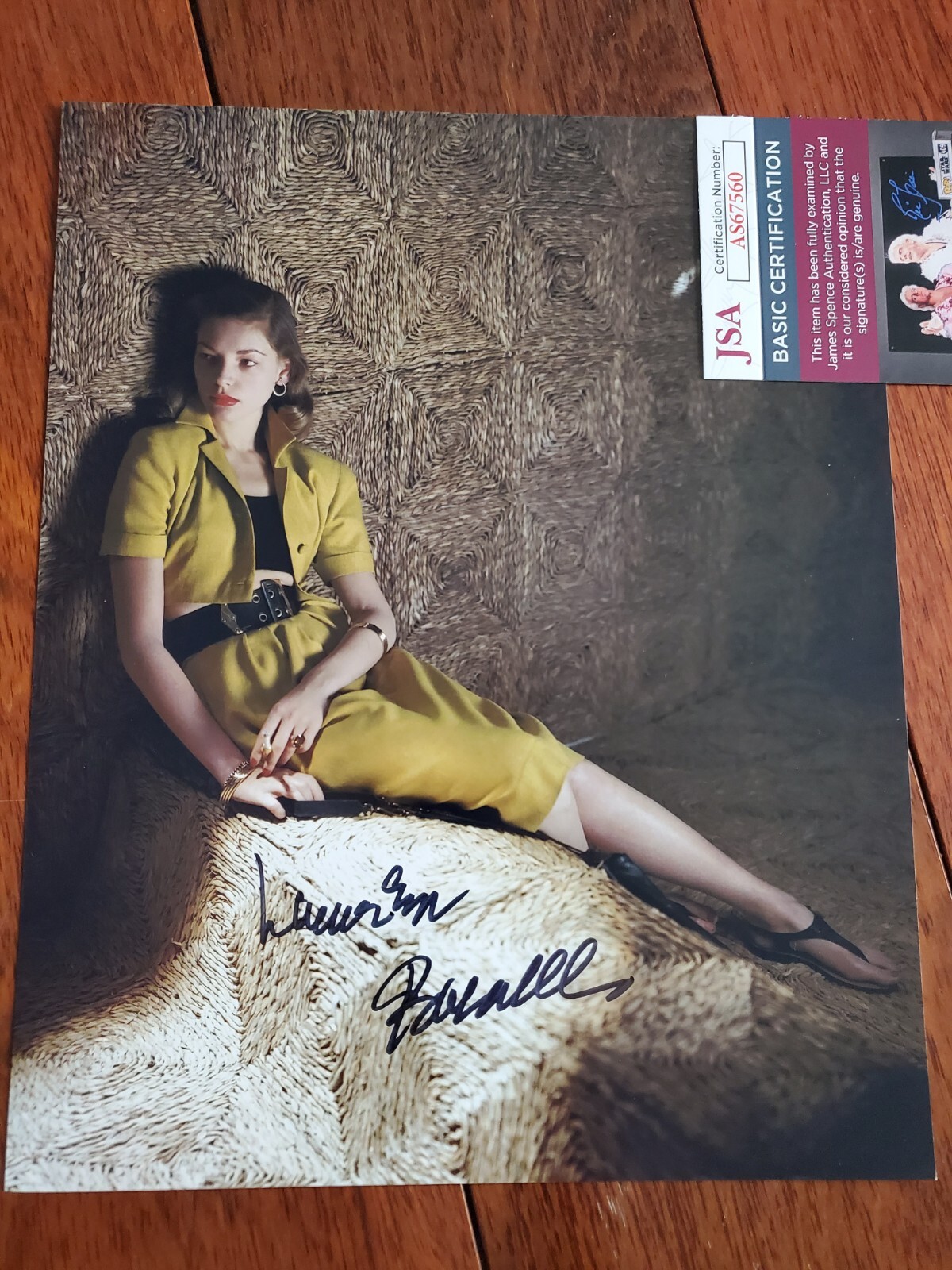 LAUREN BACALL SIGNED AUTOGRAPHED 8X10 PHOTO JSA COA JAMES SPENCE