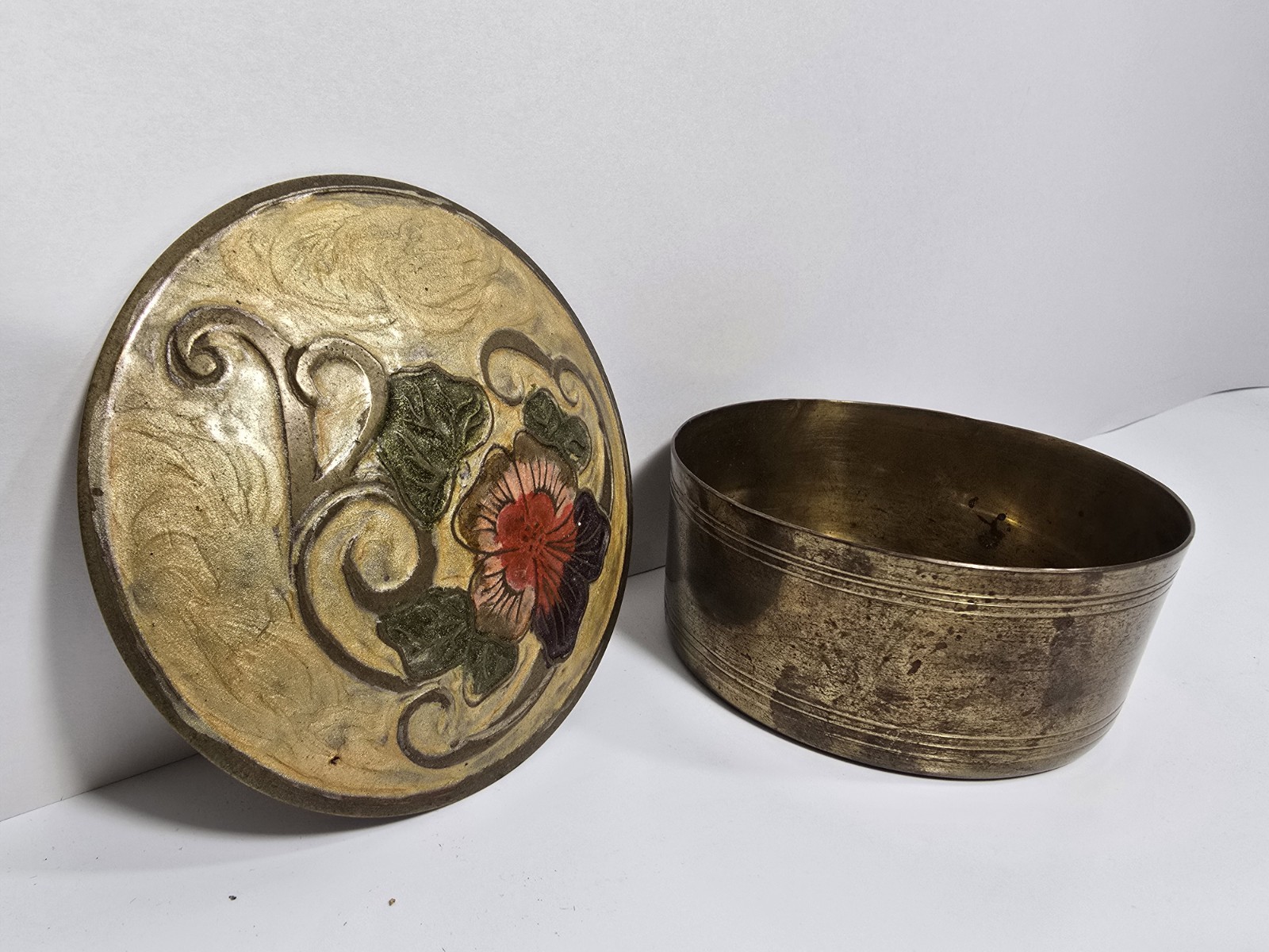 Vintage Penco Industries Inc. Brass Trinket handcraft made flower top India