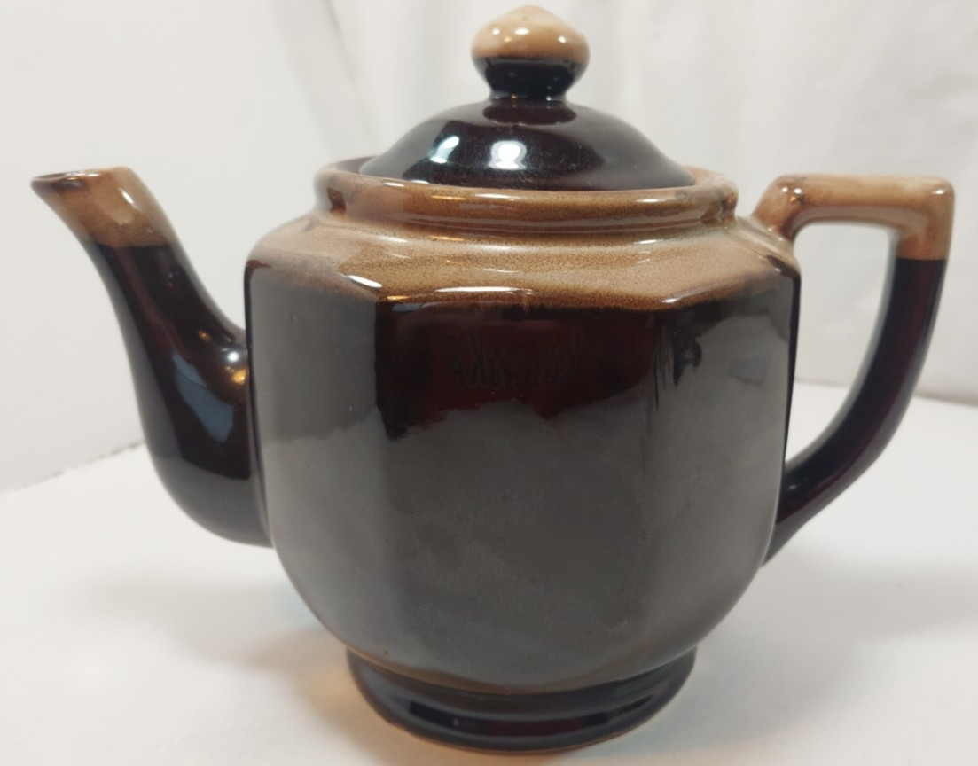 Vtg Brown Carmel Earthenware Drip Glaze Ceramic Octagonal Teapot w/Lid Taiwan