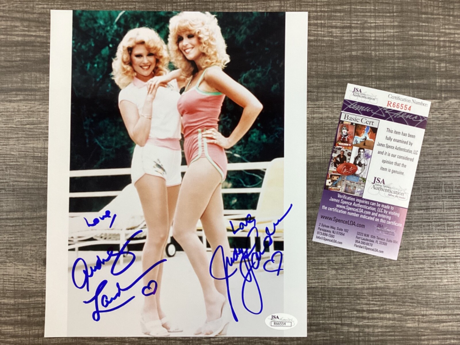 (SSG) Hot JUDY & AUDREY LANDERS Signed 8X10 Color Photo – JSA (James Spence) COA