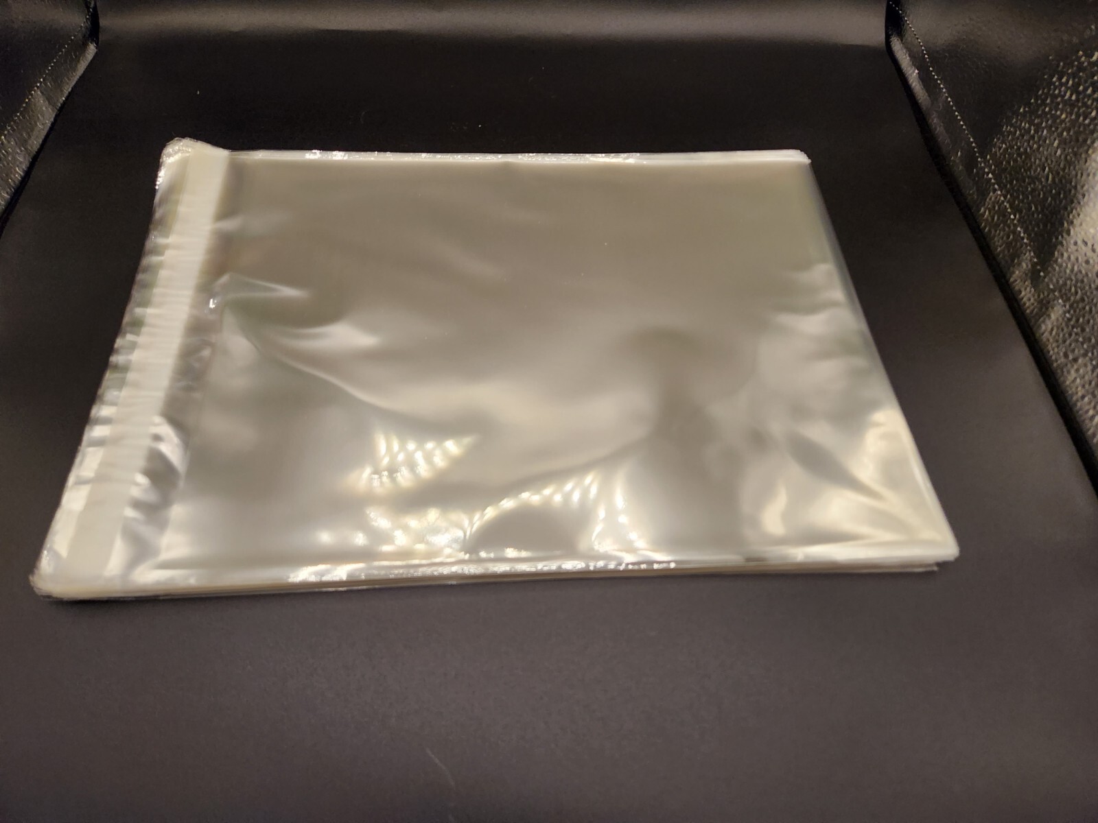25 Magazine Sleeves Plastic Protector Resealable Storage Bags 8 15/16″ x 11 1/4″