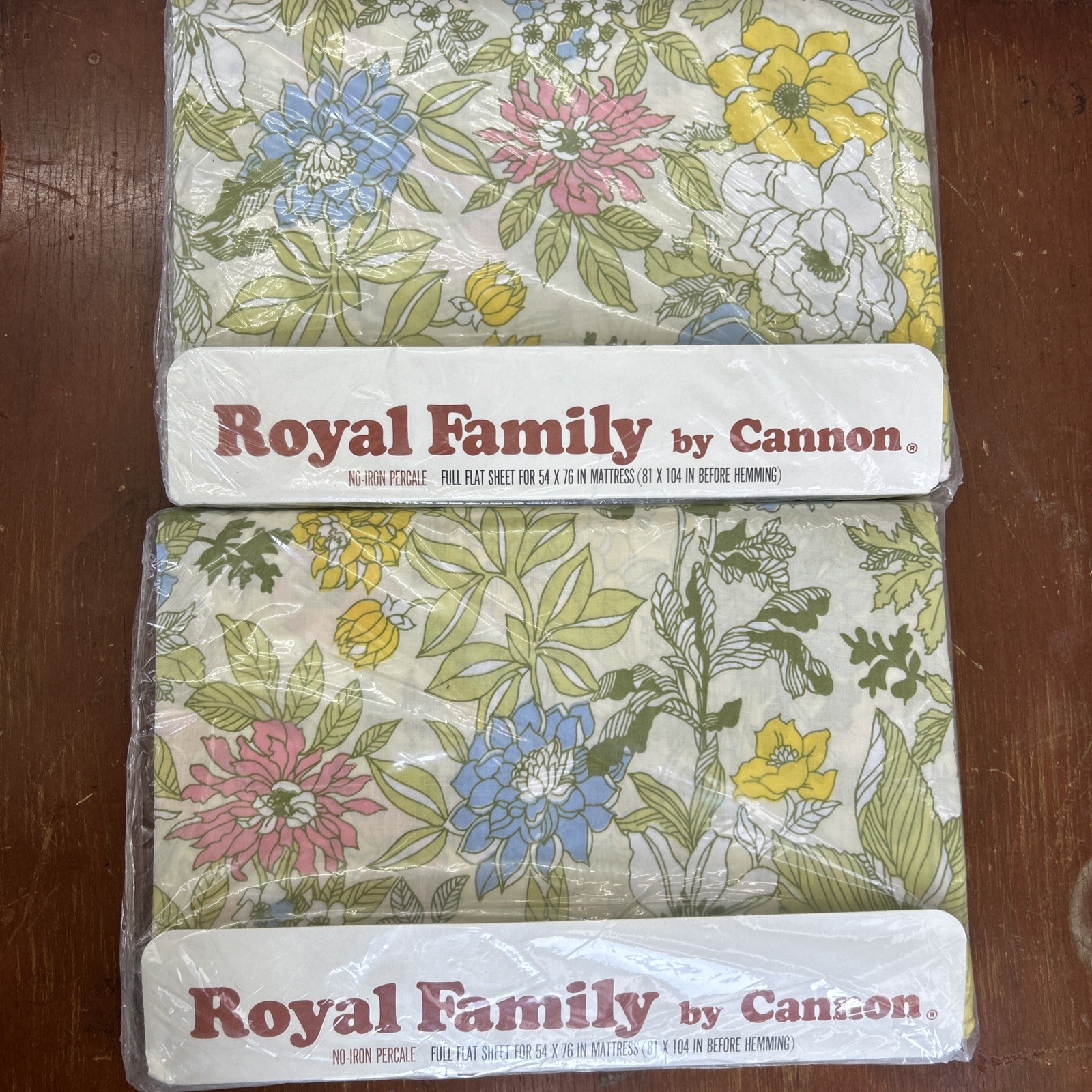 2 Vtg 1970 Cannon Royal Family Full Flat Sheet Floral Cotswold Percale Made USA