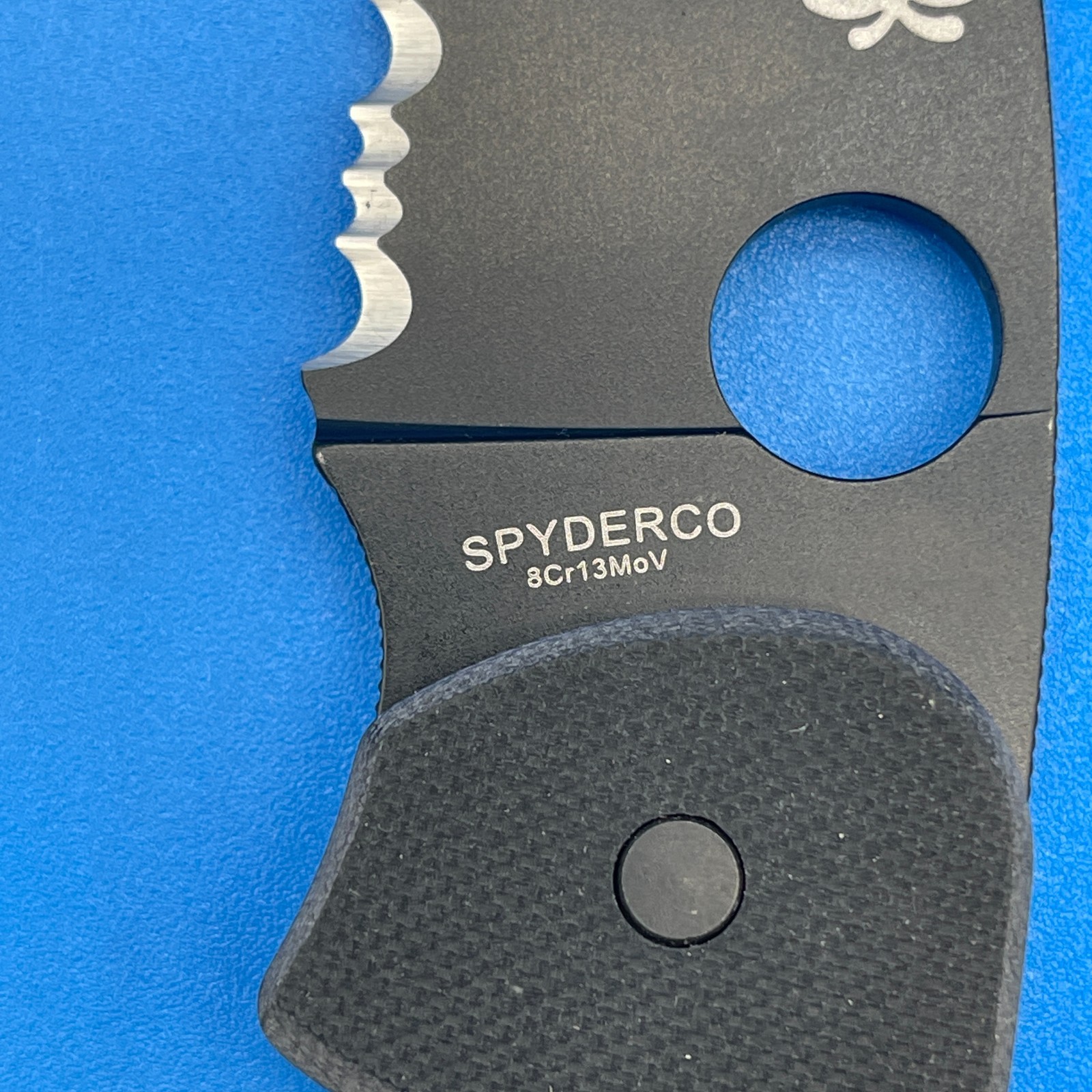 New Spyderco Efficient Knife Combo Edge Blade Black G-10 Handle – C216GPSBBK