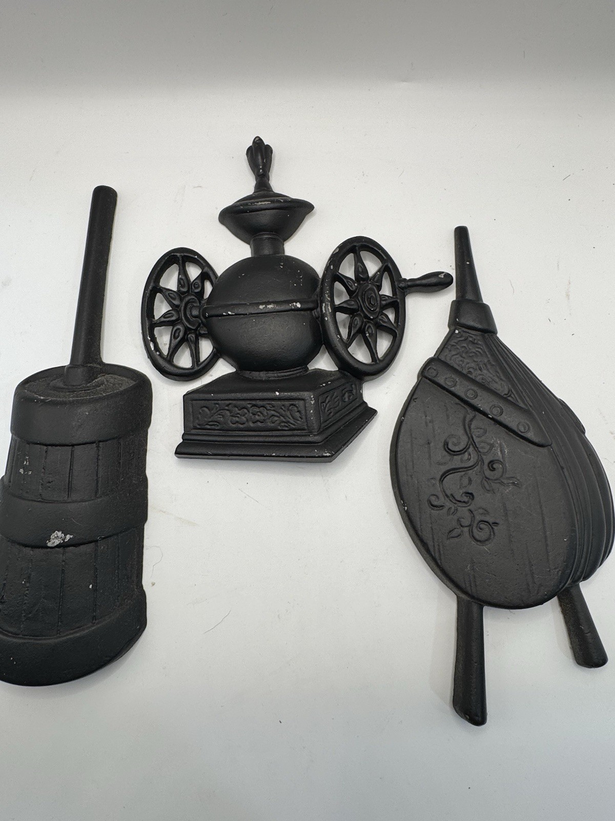 Vintage Cast Iron Farmhouse Wall Decor Hearth Fireplace Country Set