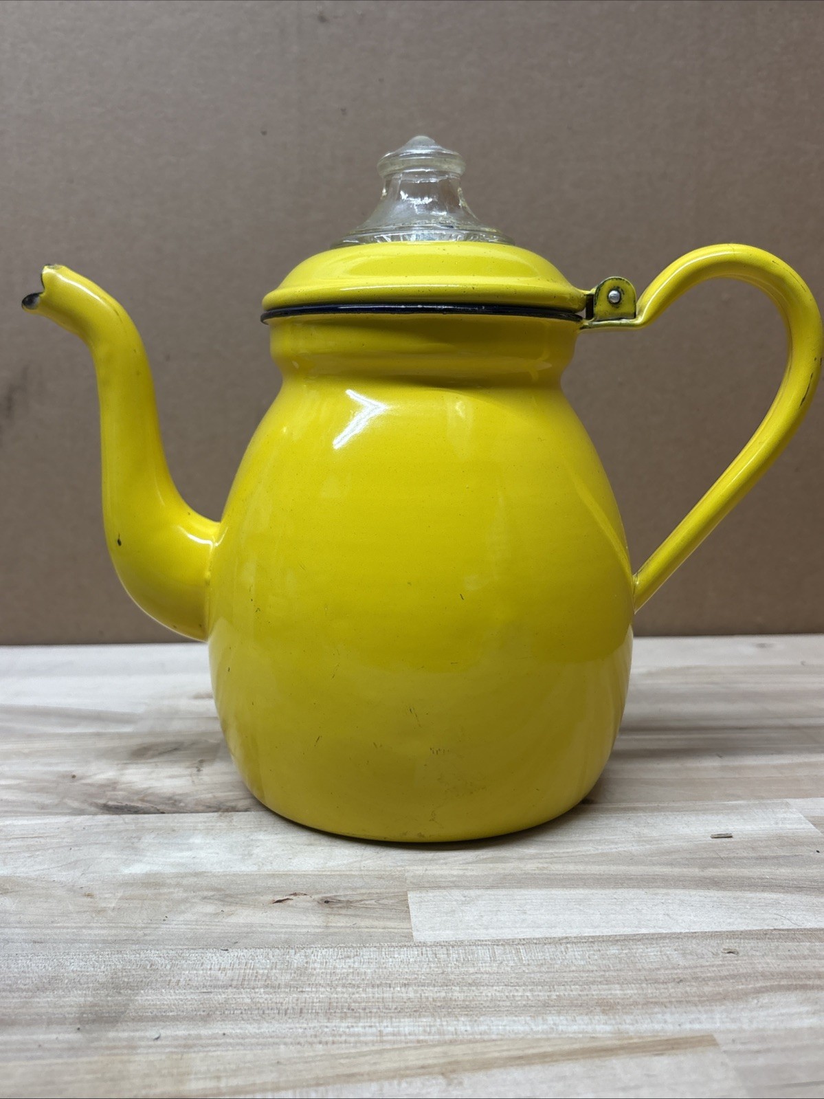 Pyrex VTG Yellow ENAMELWARE Percolator Camp Coffee Pot w Glass Top Complete.