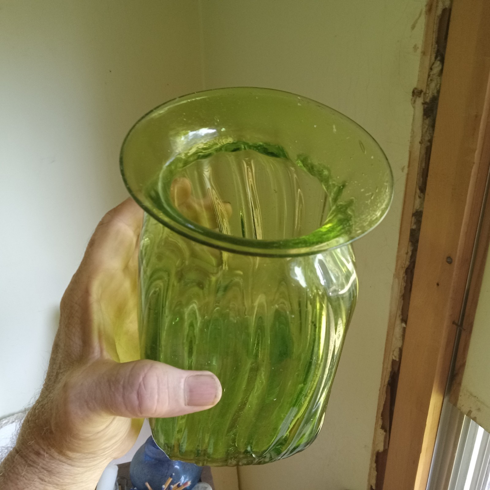 PRETTY GREEN RIBBED PATTERN MOLD BLOWN SQUARE GLASS JAR FLARED MOUTH PONTILED