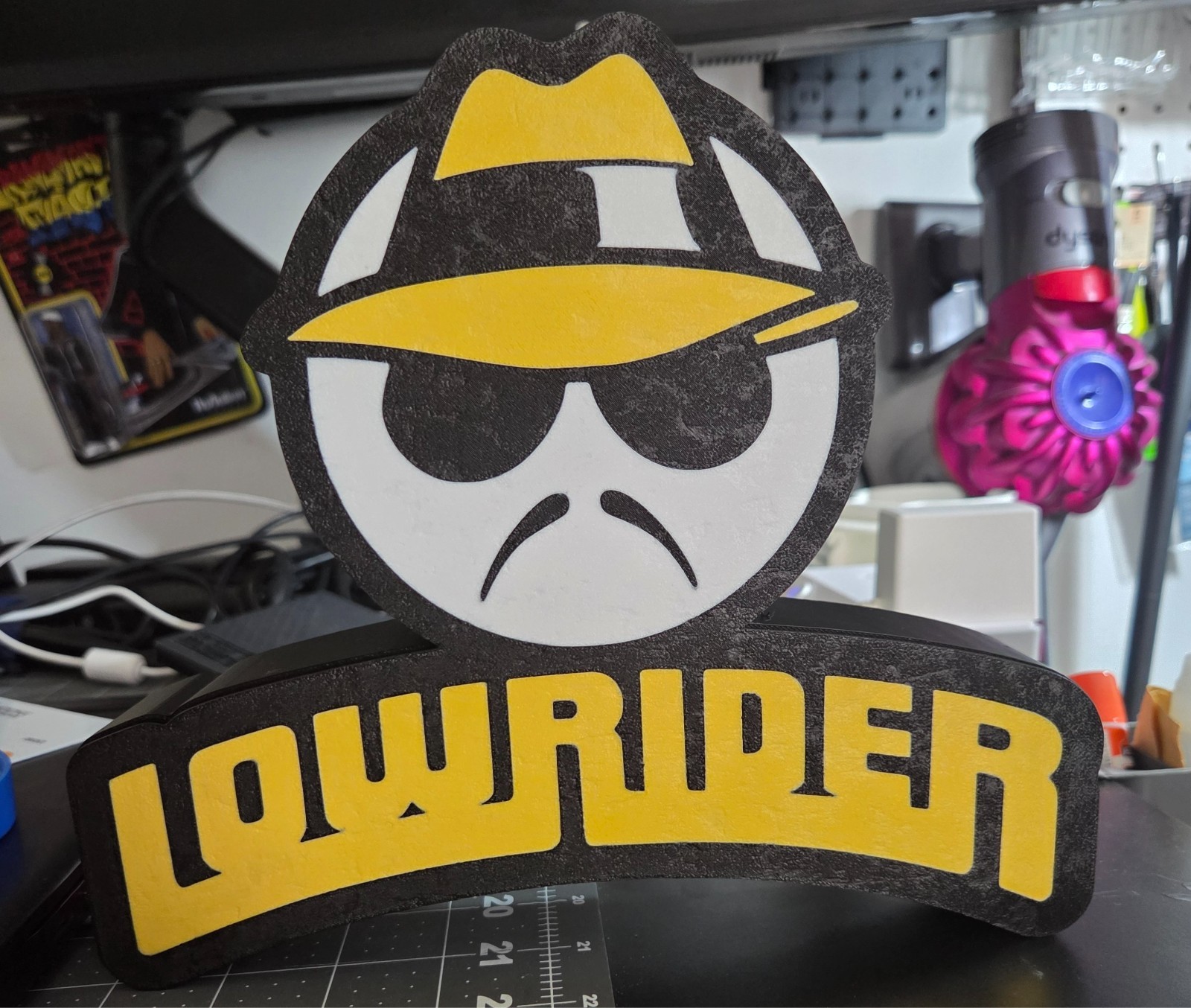 lightbox lowrider man logo7″ buy 9″ work with your wi-fi