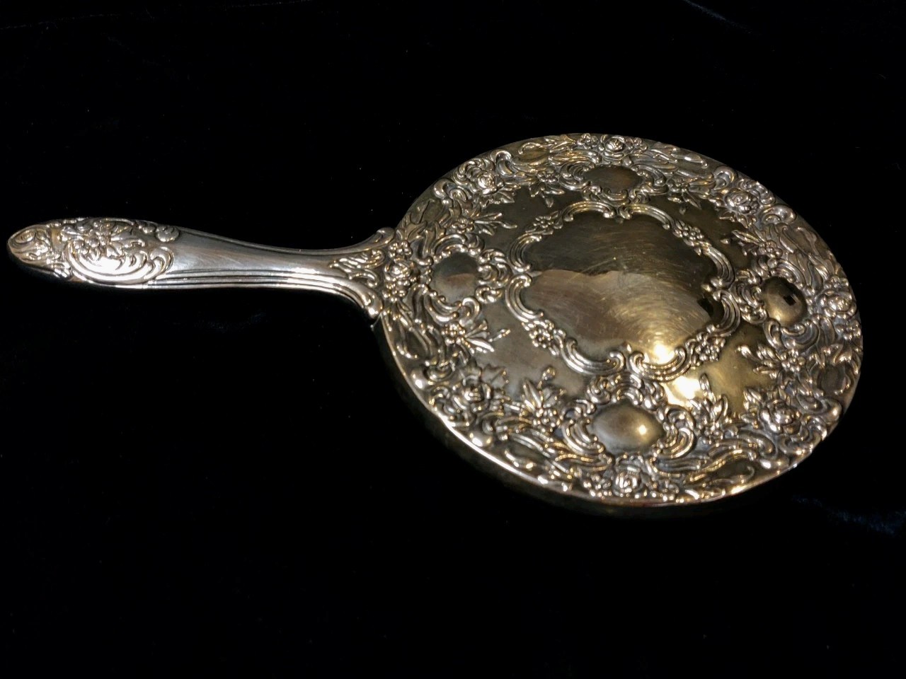 Vintage Silver Tone Repousse Silver Vanity Hand Mirror 9.5 In Long X 5.5″ Wide