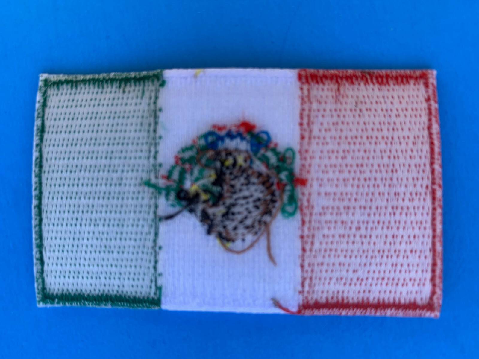 SMALL MEXICAN FLAG PATCH IRON-ON SEW-ON EMBROIDERED MEXICO EMBLEM (2.5 x 1.5”)