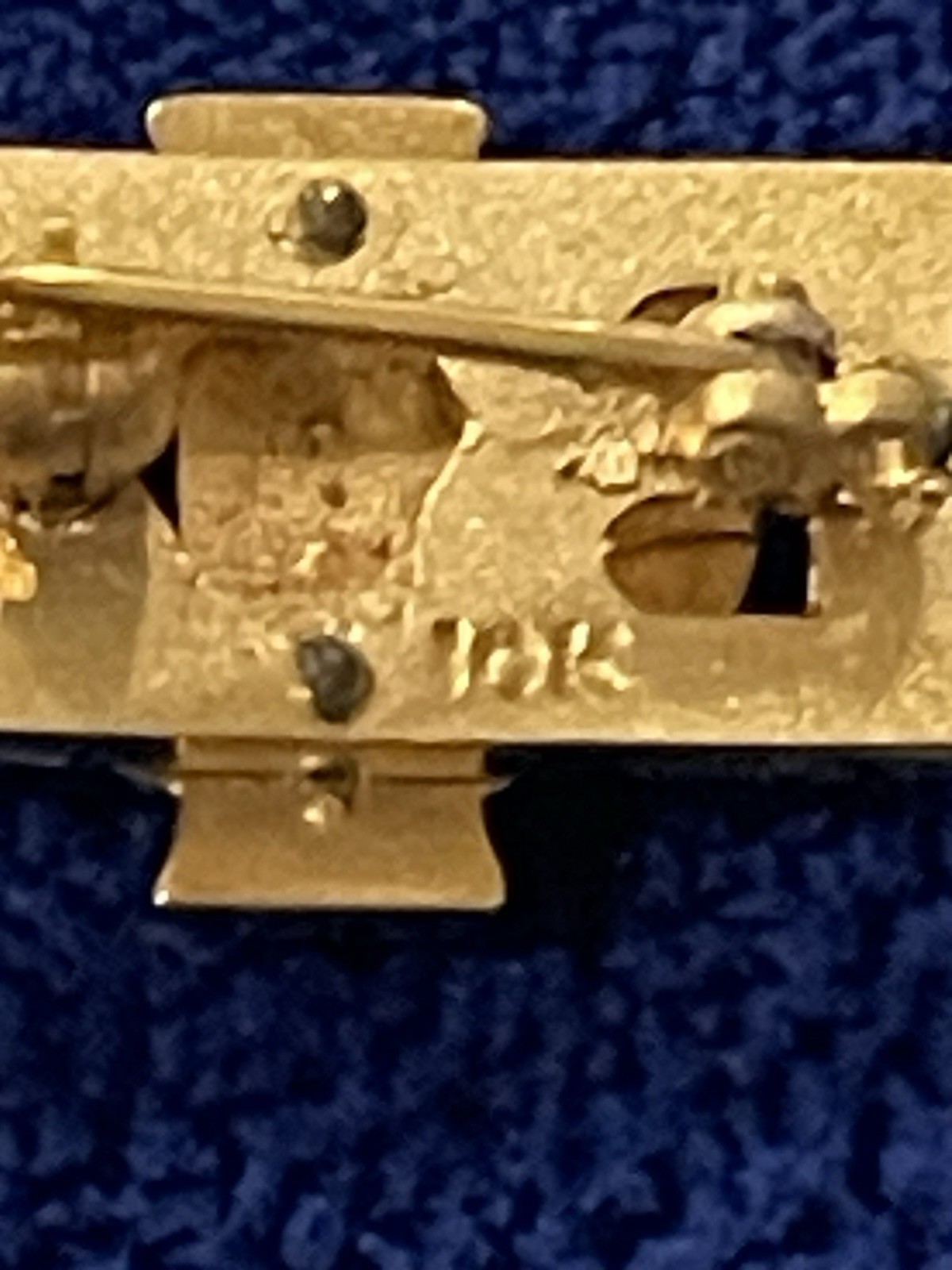 10K Solid Gold with pearls Phi Beta Sigma Fraternity Pin Badge Vintage