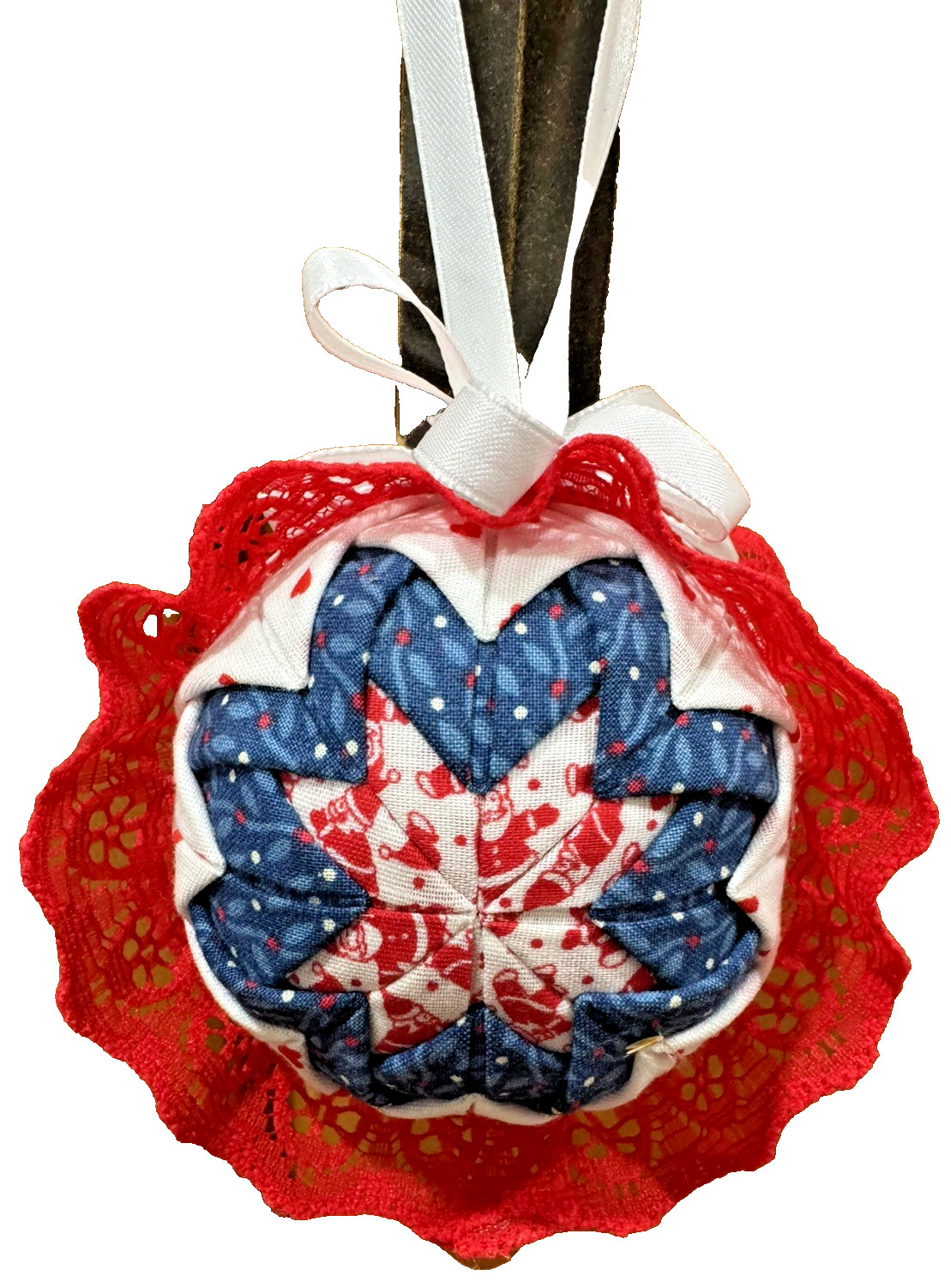 Quilted Patch Folded Star Christmas Ornament – Americana Fabric Lace & Ribbons