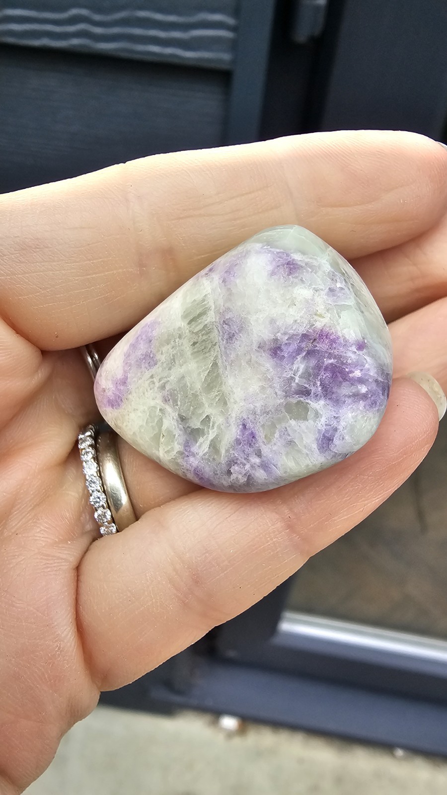 Hackmanite Crystal Tumble Rare UV Reactive Purple 3.6cm 34g Orange Afghanistan
