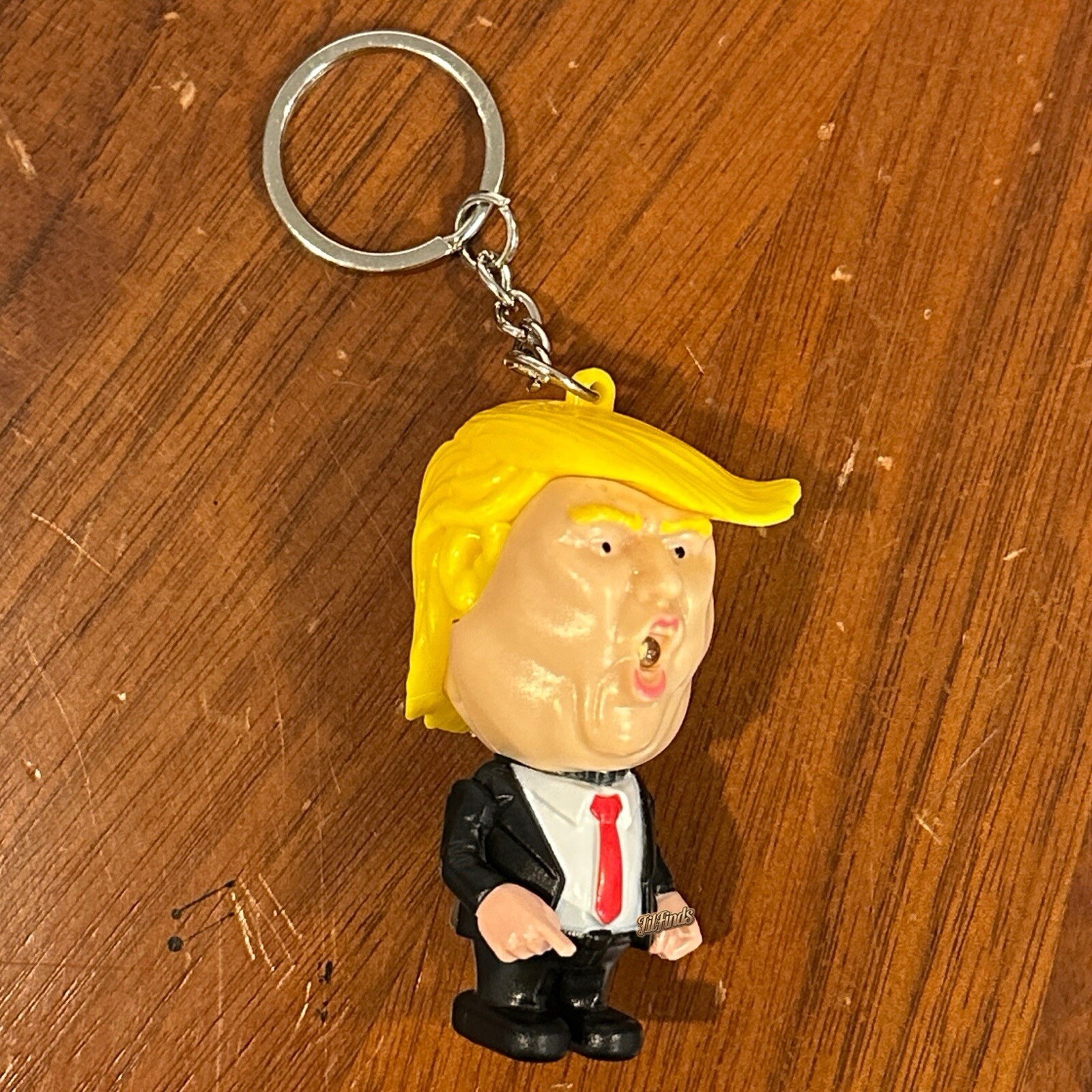 Trump Plastic Keychain With Light And Speaking Make America Great Again 45-47 3”