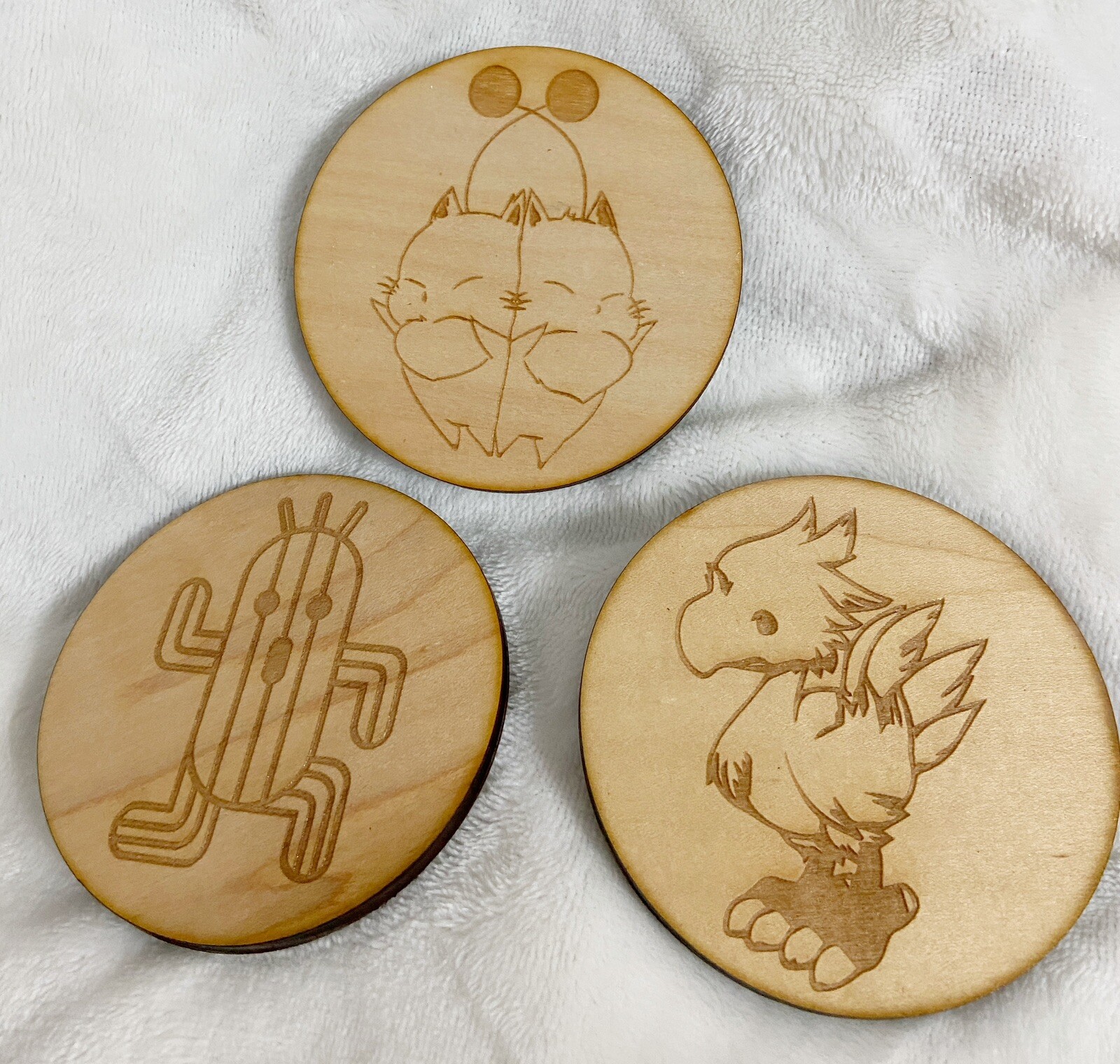 Unbranded, Final Fantasy Moogle, Cactuar and Chocobo Wooden Engraved Coasters