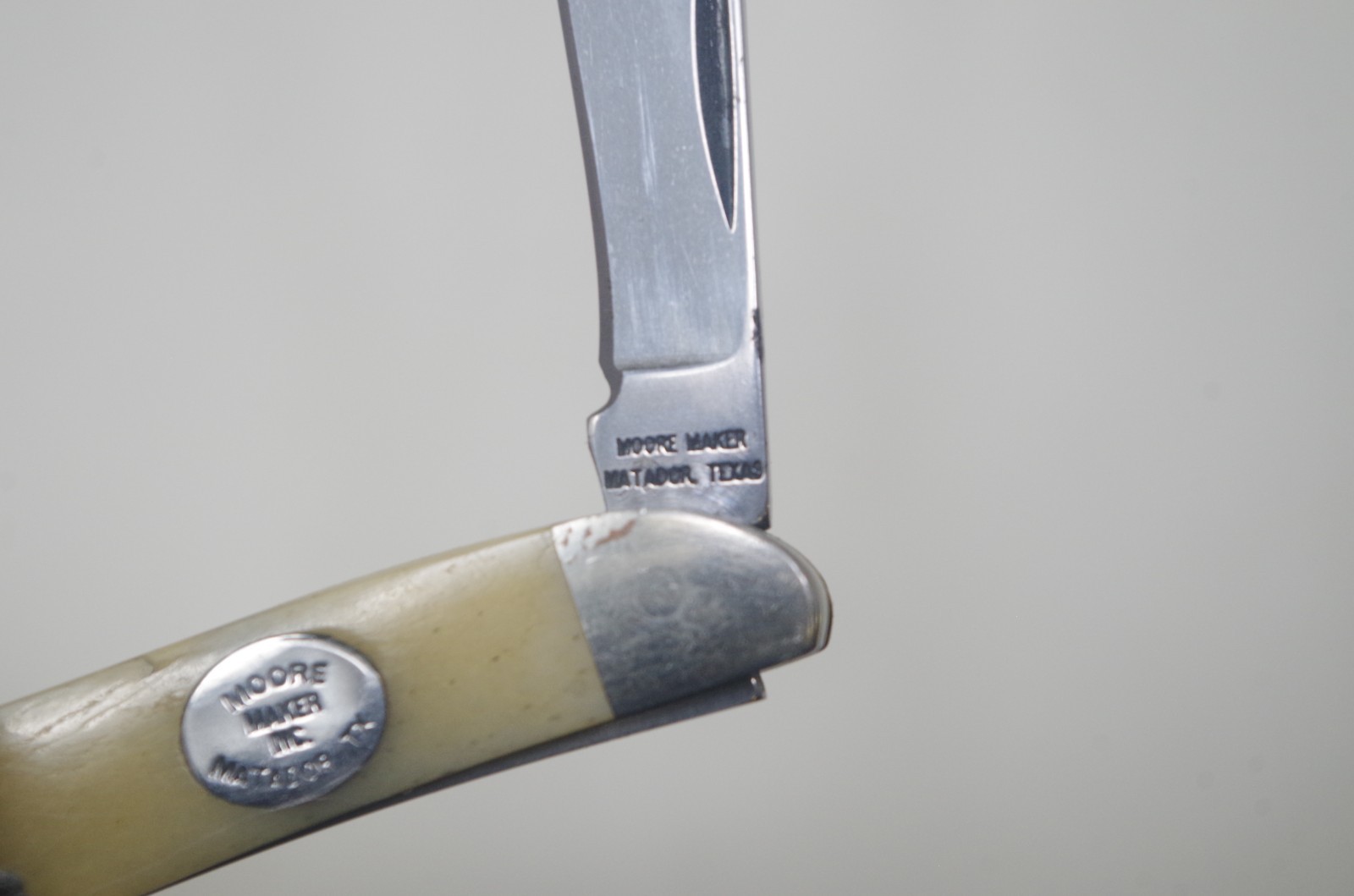 Smooth White Bone Moore Maker Folding Pen Knife 5119B USA – Factory Overstock