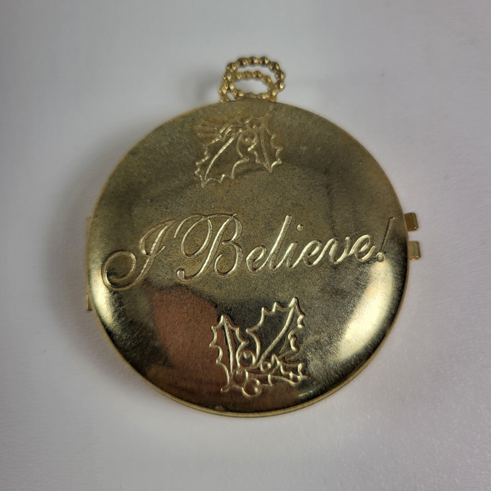 Roman Inc 2.5 In Locket 2000 Nativity Scene Inside Isaiah 7-14 Gold