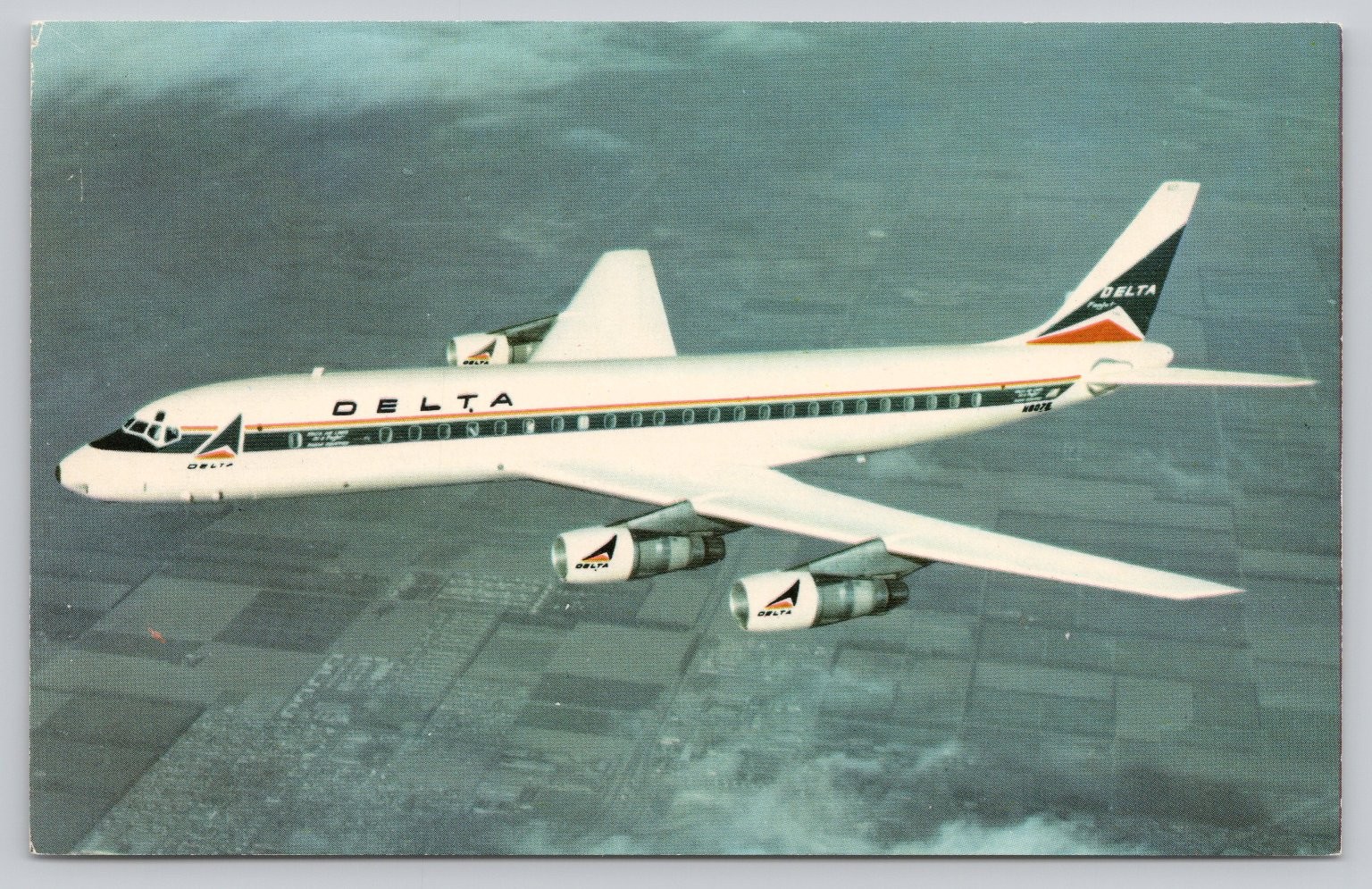 Vintage Delta DC-8 Fanjet Airplane Photochrome Postcard 1939-Now