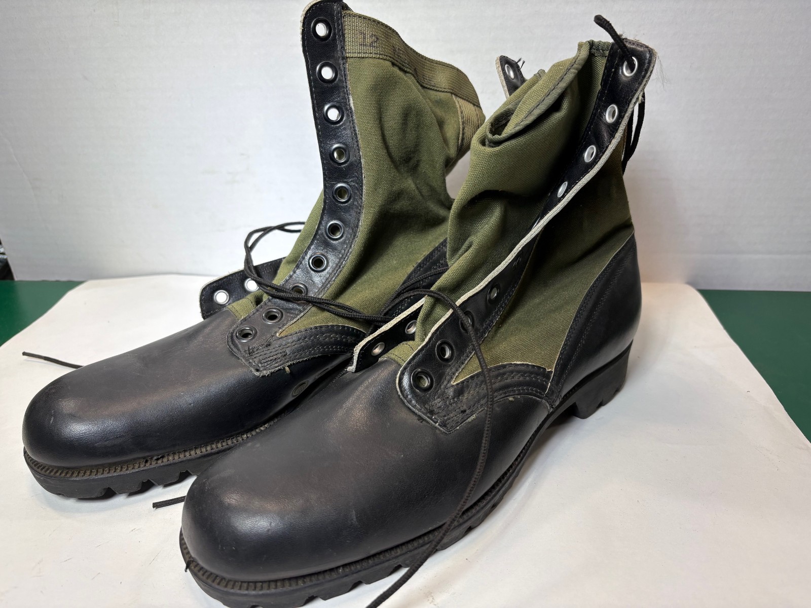 Vietnam Jungle Boots 2nd pattern Vibram 12 Narrow 1965 no ankle reinforce, CIC#2