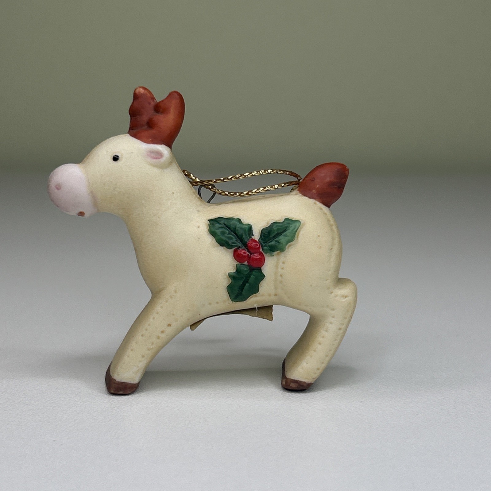 Vintage HOMCO Ceramic 2.25” Reindeer Holly Christmas Ornament
