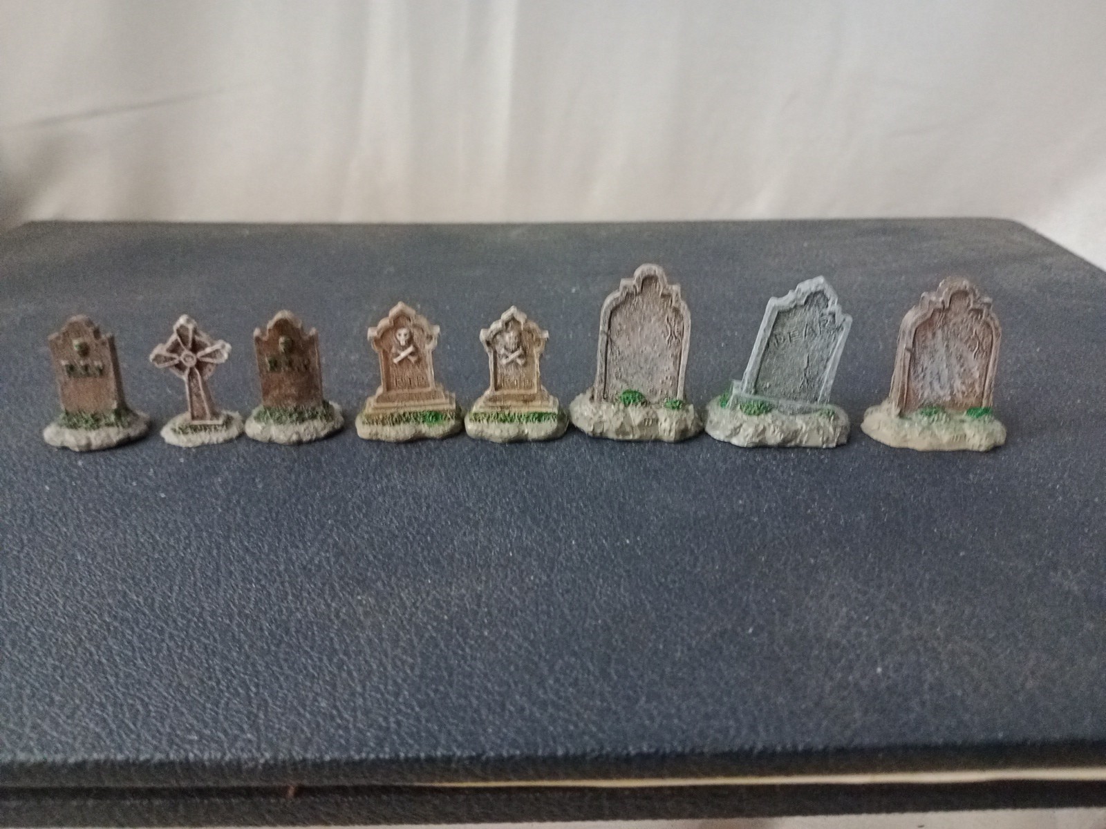 8 Lemax Spooky Town Halloween Graveyard Gravestone Accessories Retired Tombstone