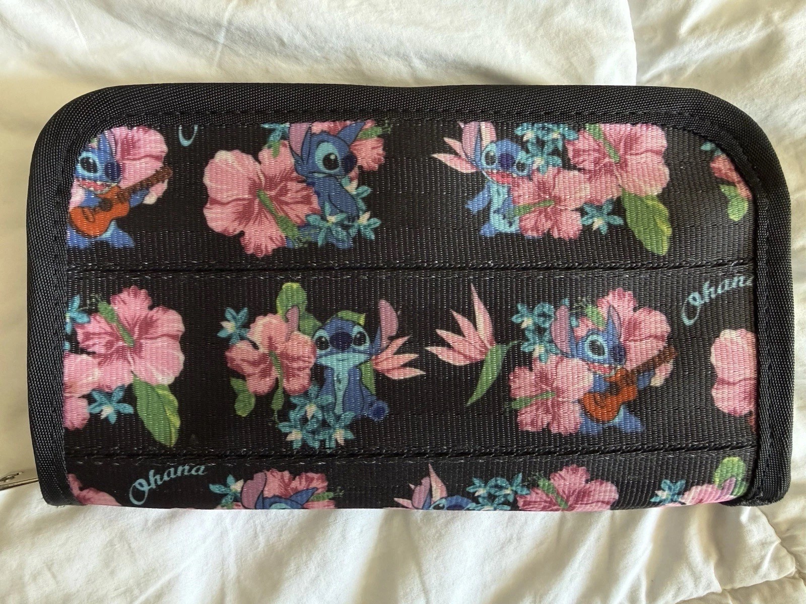 LILO And Stitch Harvey’s Full Size Wallet – GENTLY USED